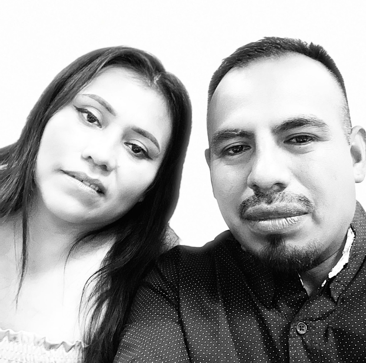Help Us Bring Gloria and Gabriel Home To their children campaign photo, 2 of 6
