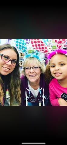 Support Kristi as Her Mom Fights for her Life campaign photo, 6 of 8