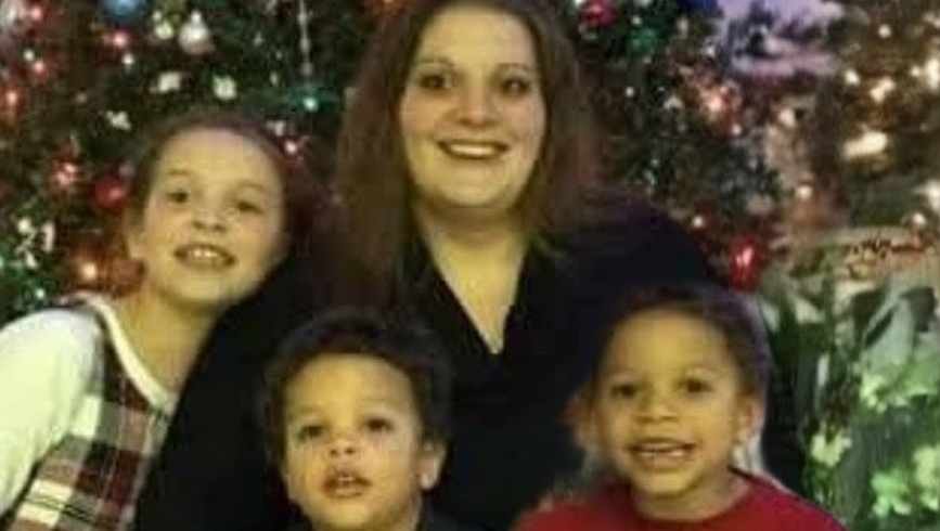 Help Andrea & Dennis Rebuild a Safe Home for Her Kids photo