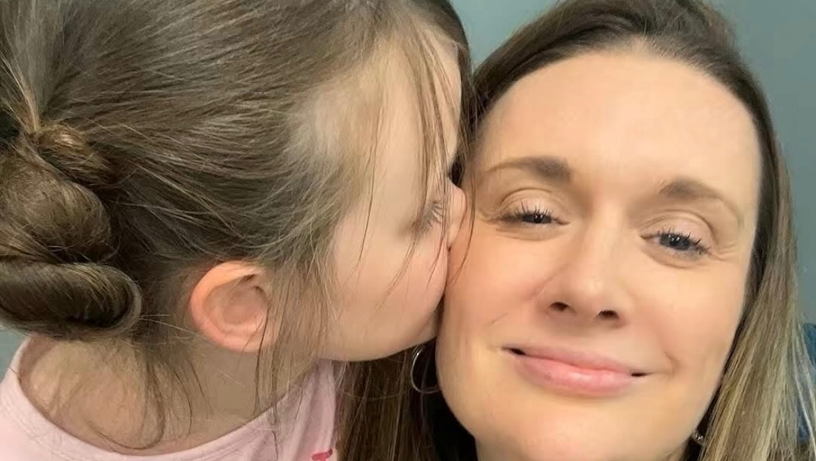 Help Bring Christmas Joy to My Kids pinned link photo