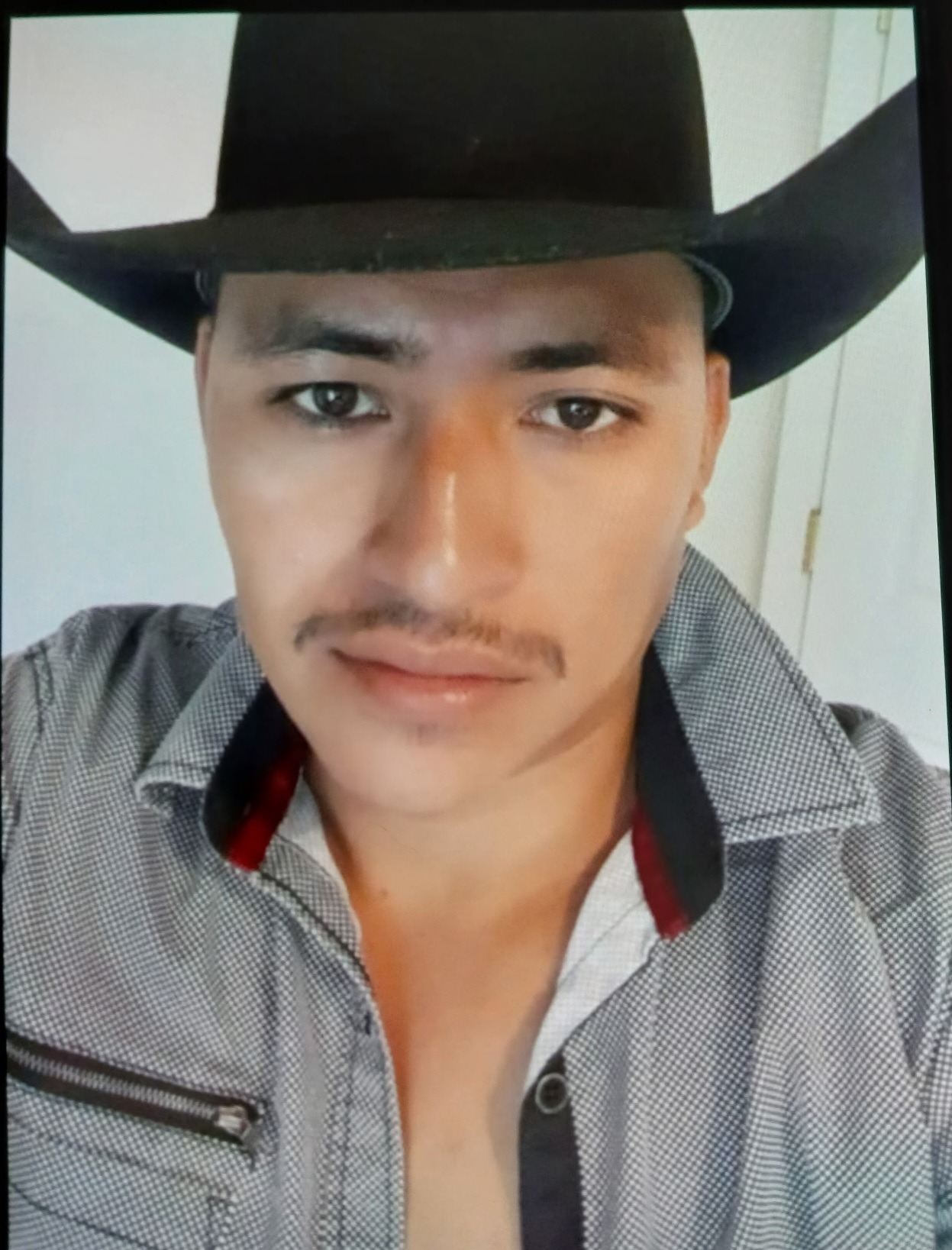 Help repatriate Juan Antonio to Guatemala campaign photo, 2 of 4