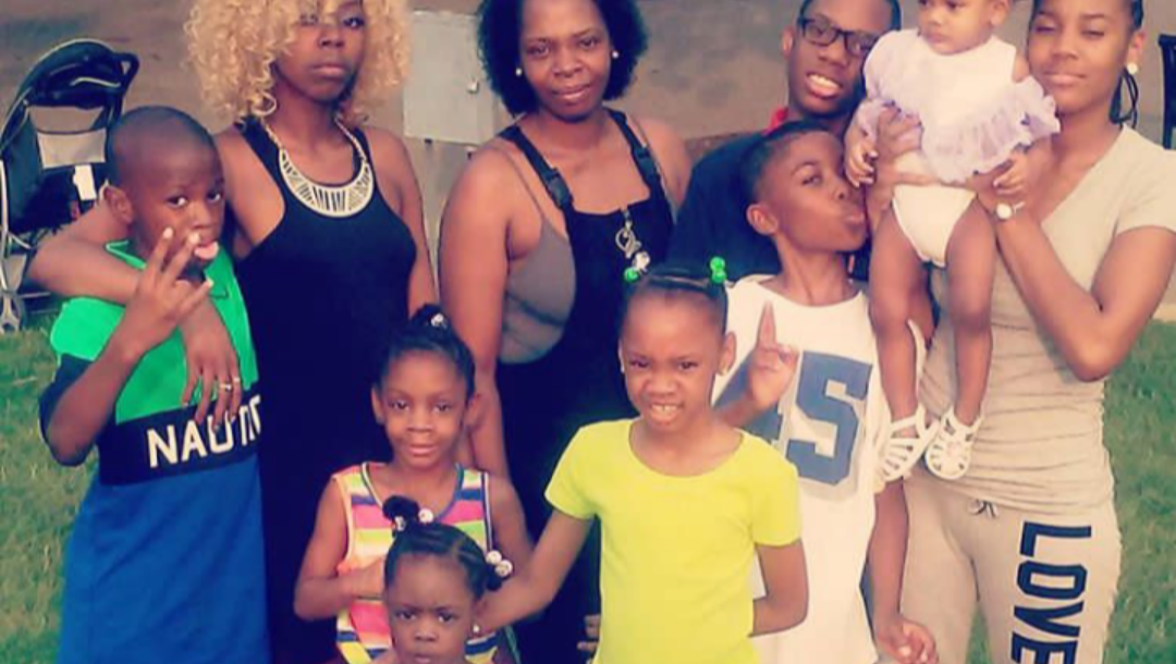 Help Jenn Give Her Family a Great Christmas photo