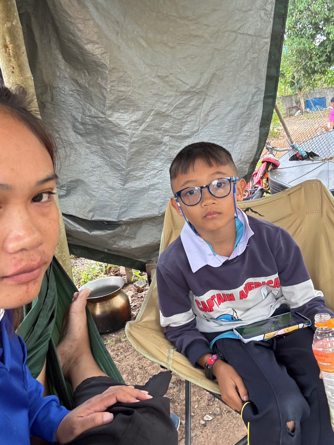 Cambodia-Thai War derails an amazing Thai mother's future campaign photo, 7 of 8