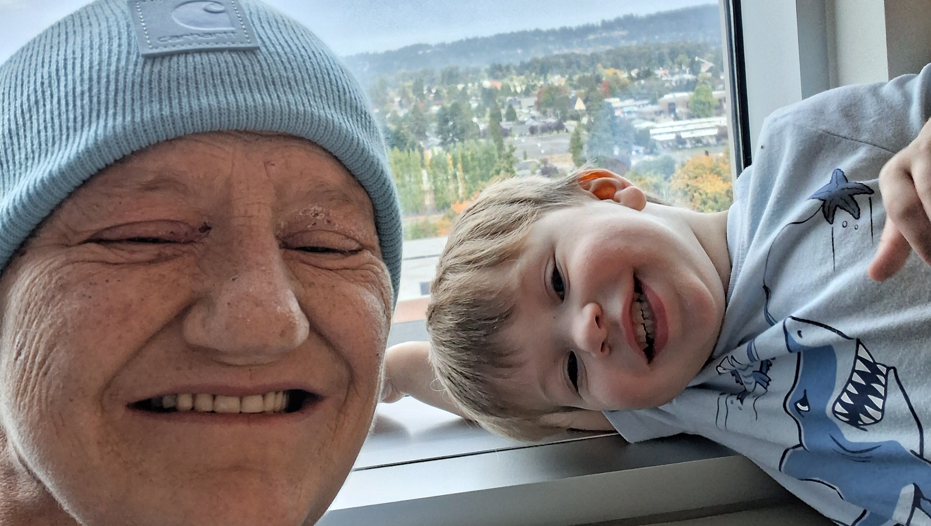 Help Kelly Recover from Cancer & Hardship. photo
