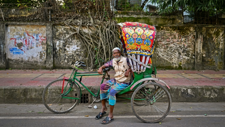 Sheikh Reksha Fundraiser by Nazmoon Sheikh : Support Dhaka’s Hardworking Rickshaw Pullers