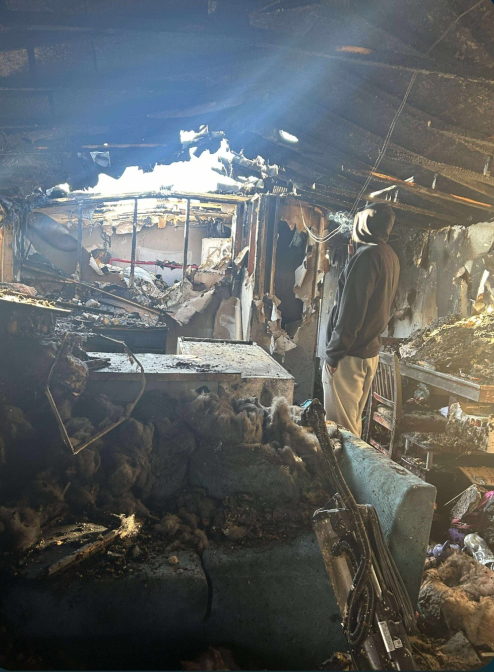 Help Samantha's Family Start Over campaign photo, 4 of 5