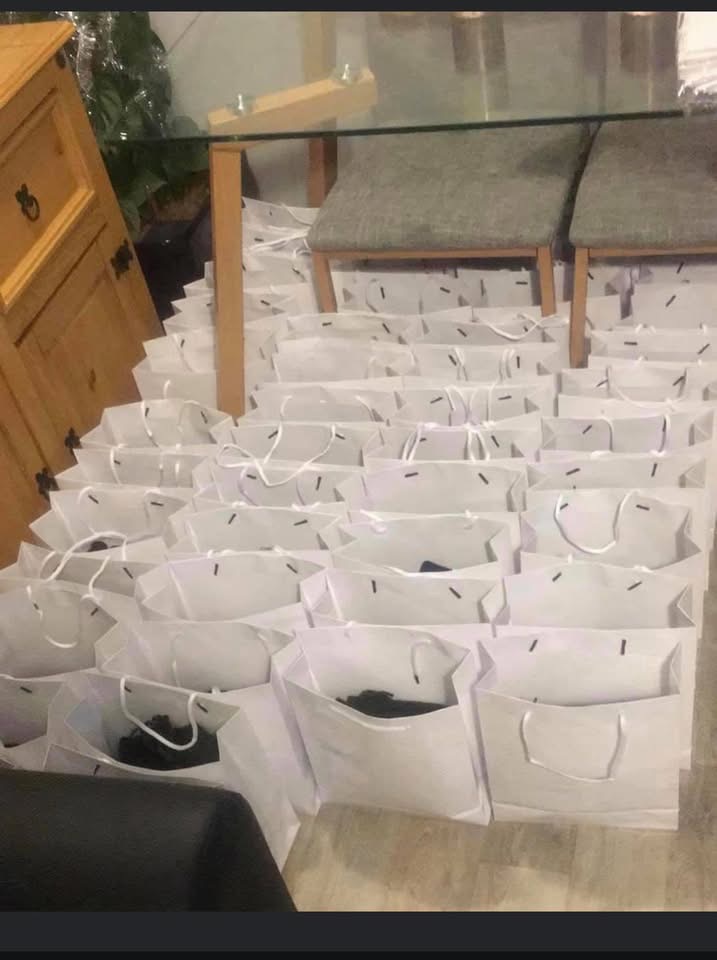 Christmas bag for homeless 2025 ( 7th ) campaign photo, 5 of 5