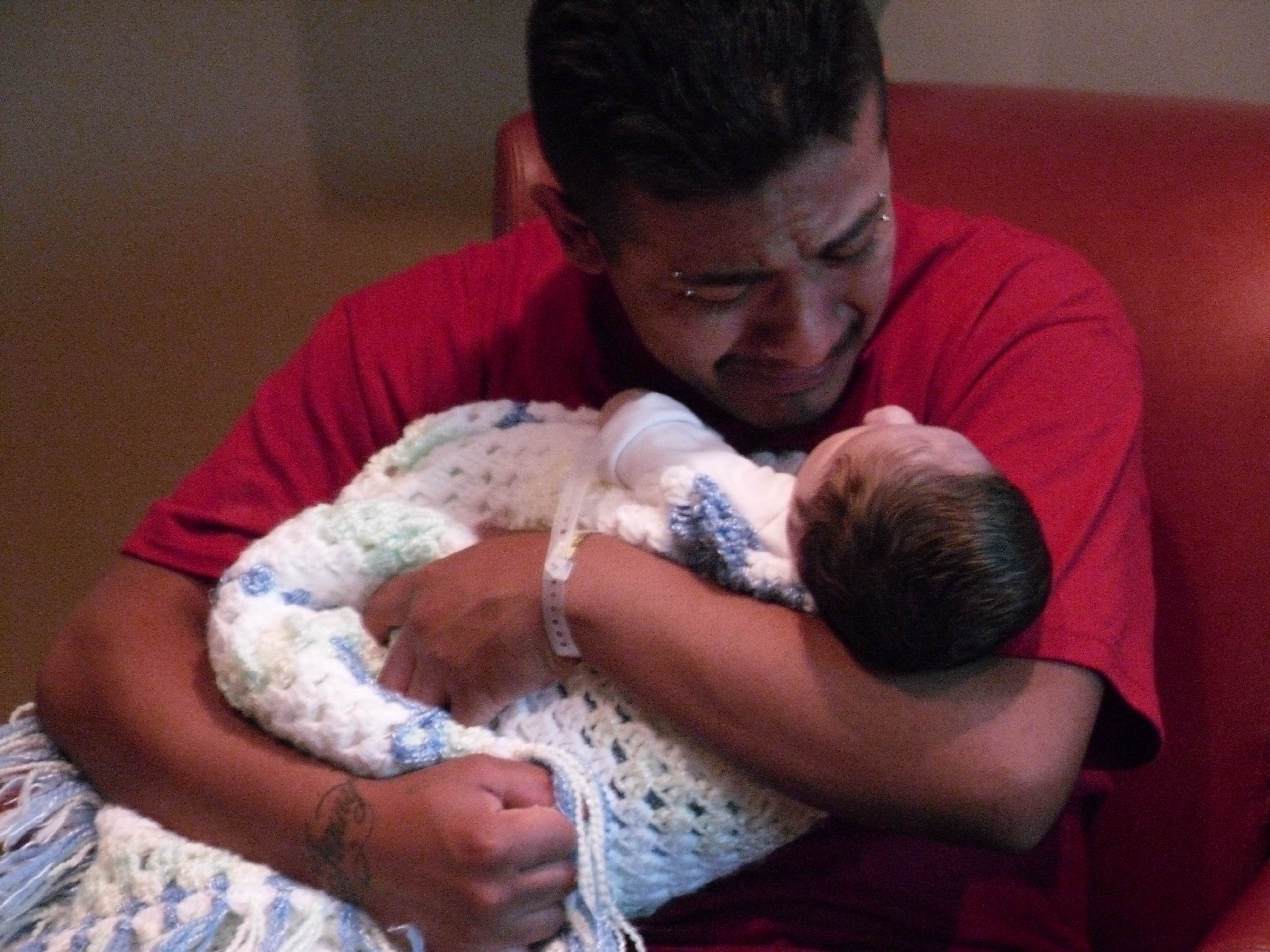 Immigration Crisis: Mother of 7 Needs Husband Home campaign photo, 5 of 8