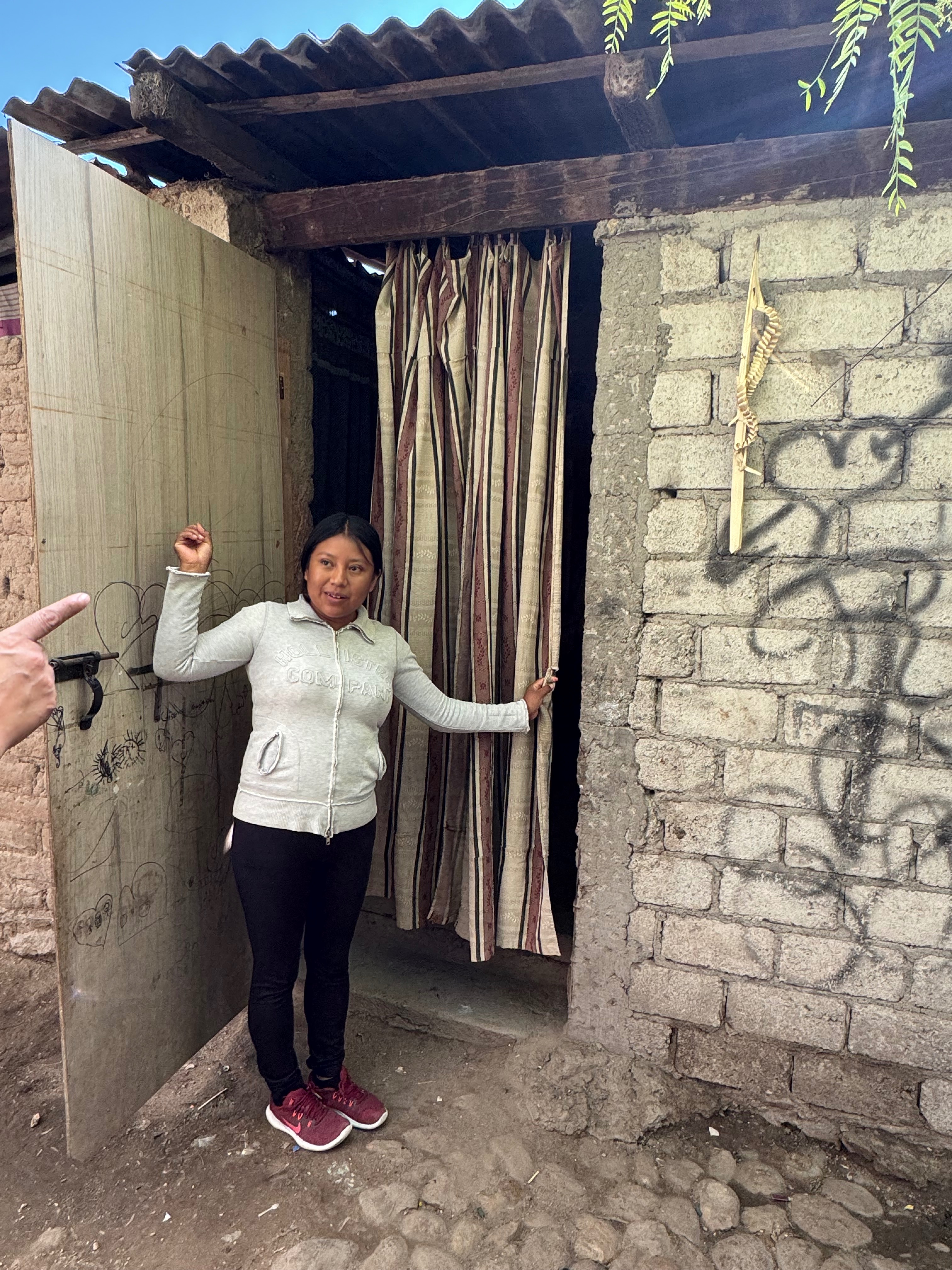 Aspen 7th Graders: Building Homes & Hope in San Miguel, MX campaign photo, 4 of 8