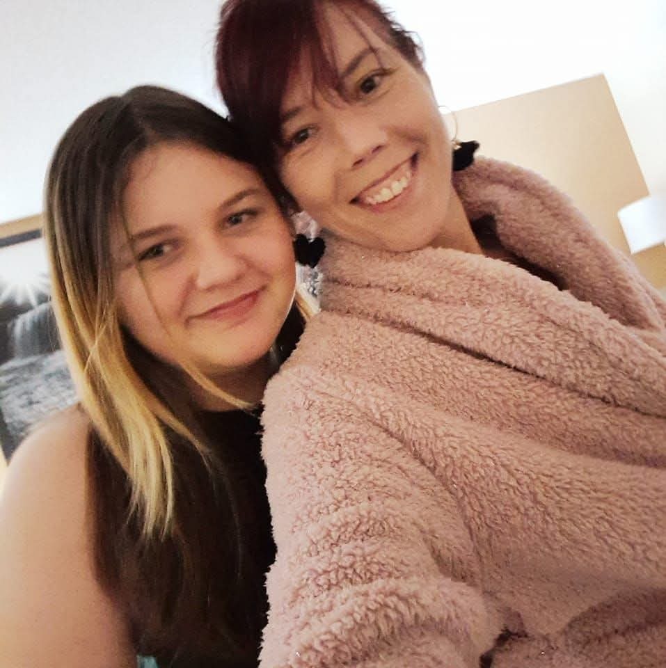 Help Ash-A Single Mom with Emergency Health Crisis campaign photo, 2 of 8