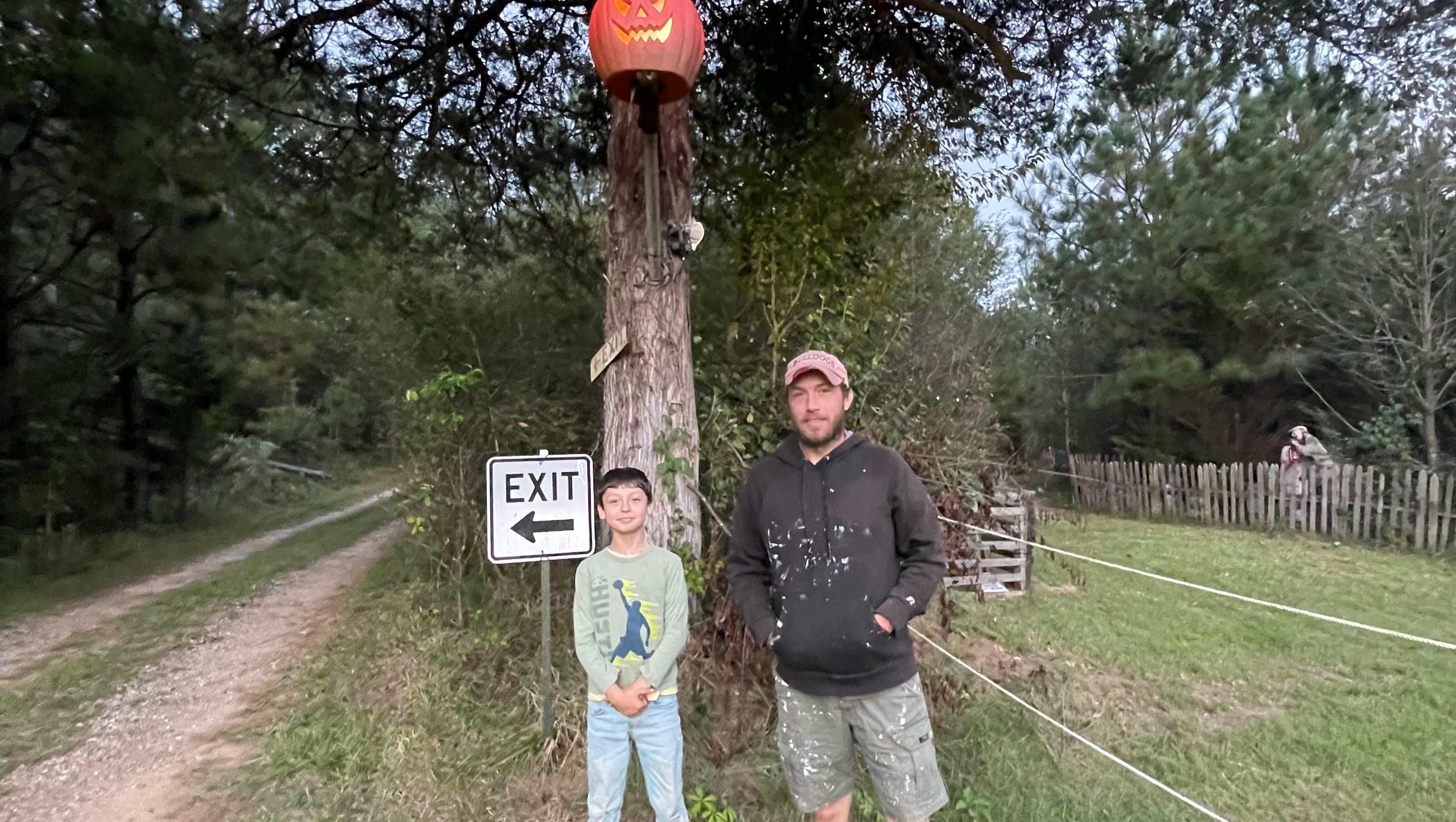 Help Ronnie with engine so he can work to provide for son photo