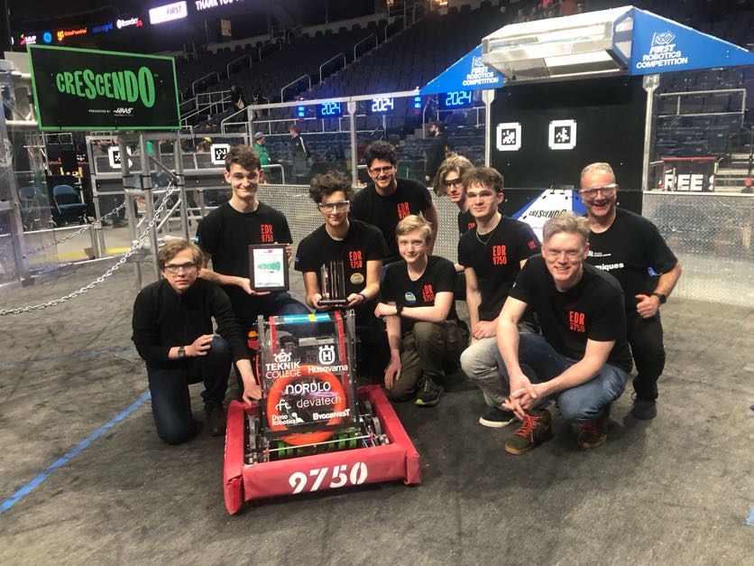 Help ED Robotics represent Sweden at FRC Orlando. campaign photo, 7 of 8