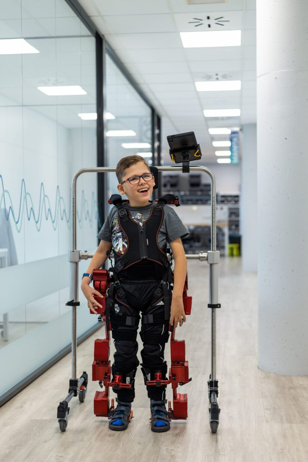 Pädiatrisches Exoskelett für Kinder im Jugendwerk Gailingen: campaign photo, 2 of 6