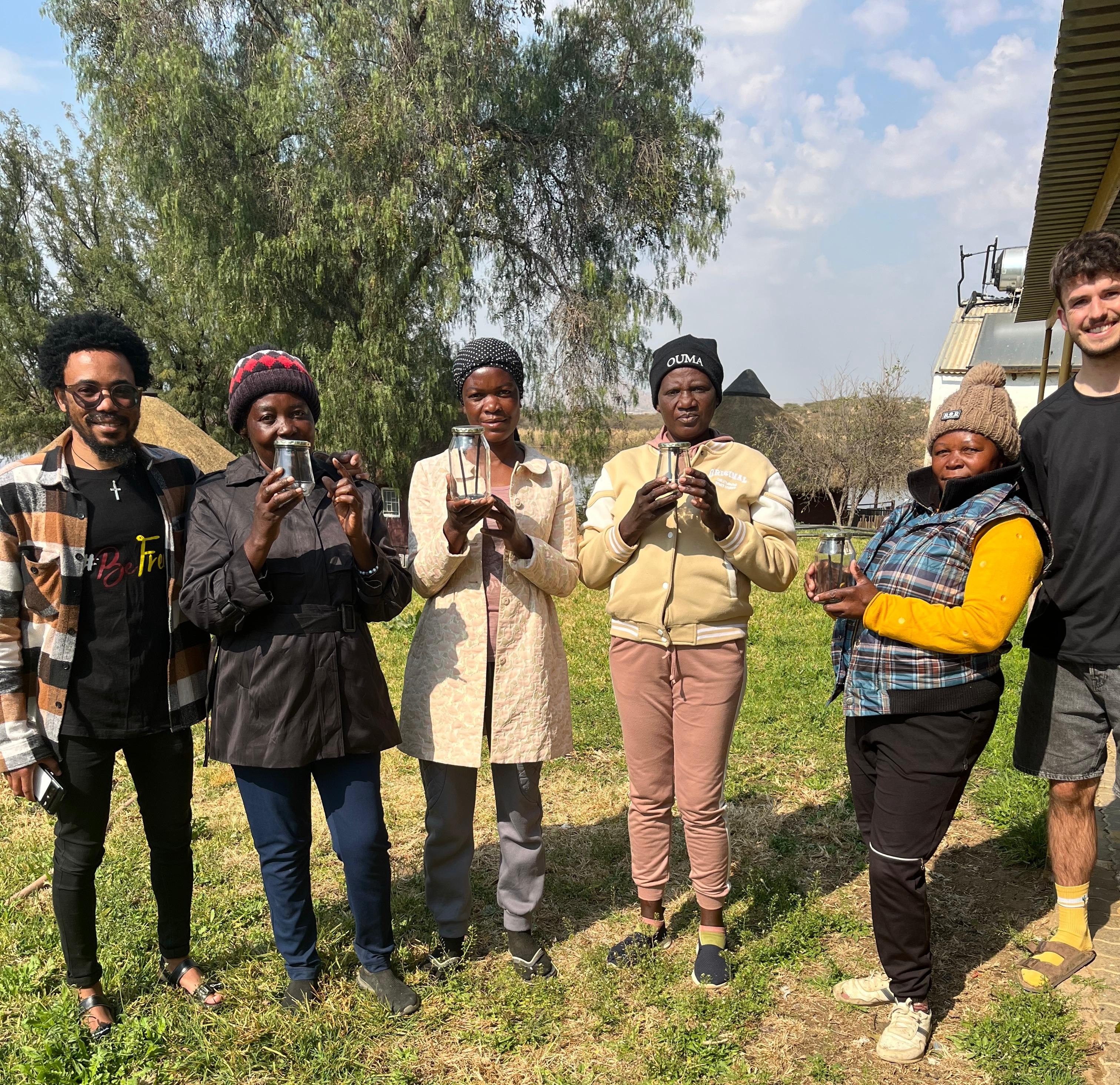 last mile first - Lebensbedingungen in Townships verbessern campaign photo, 6 of 8