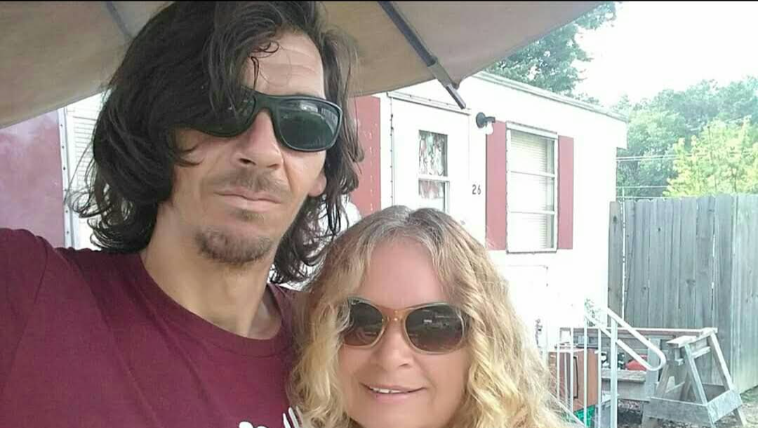 Help us get back on the road pinned link photo