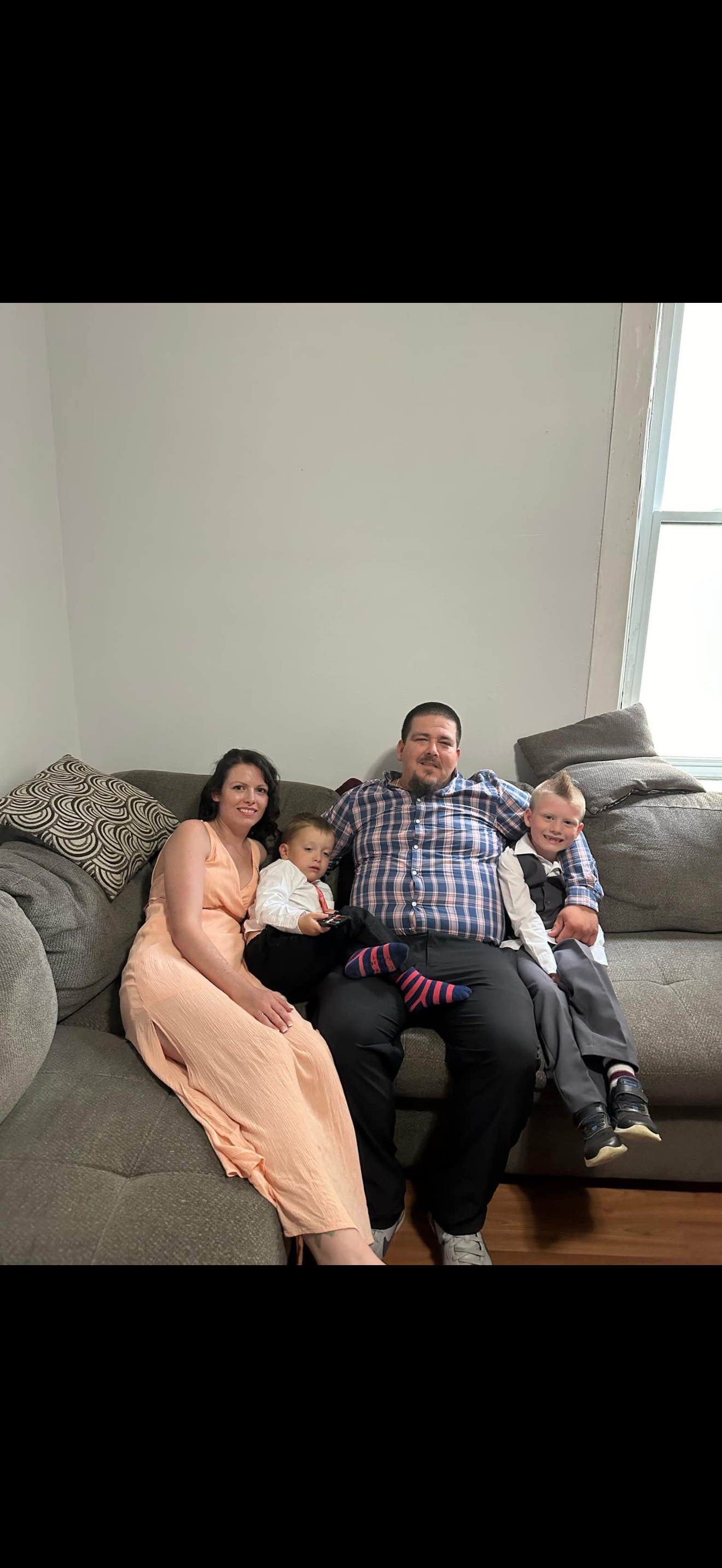 Please help Nixon & Family campaign photo, 2 of 5