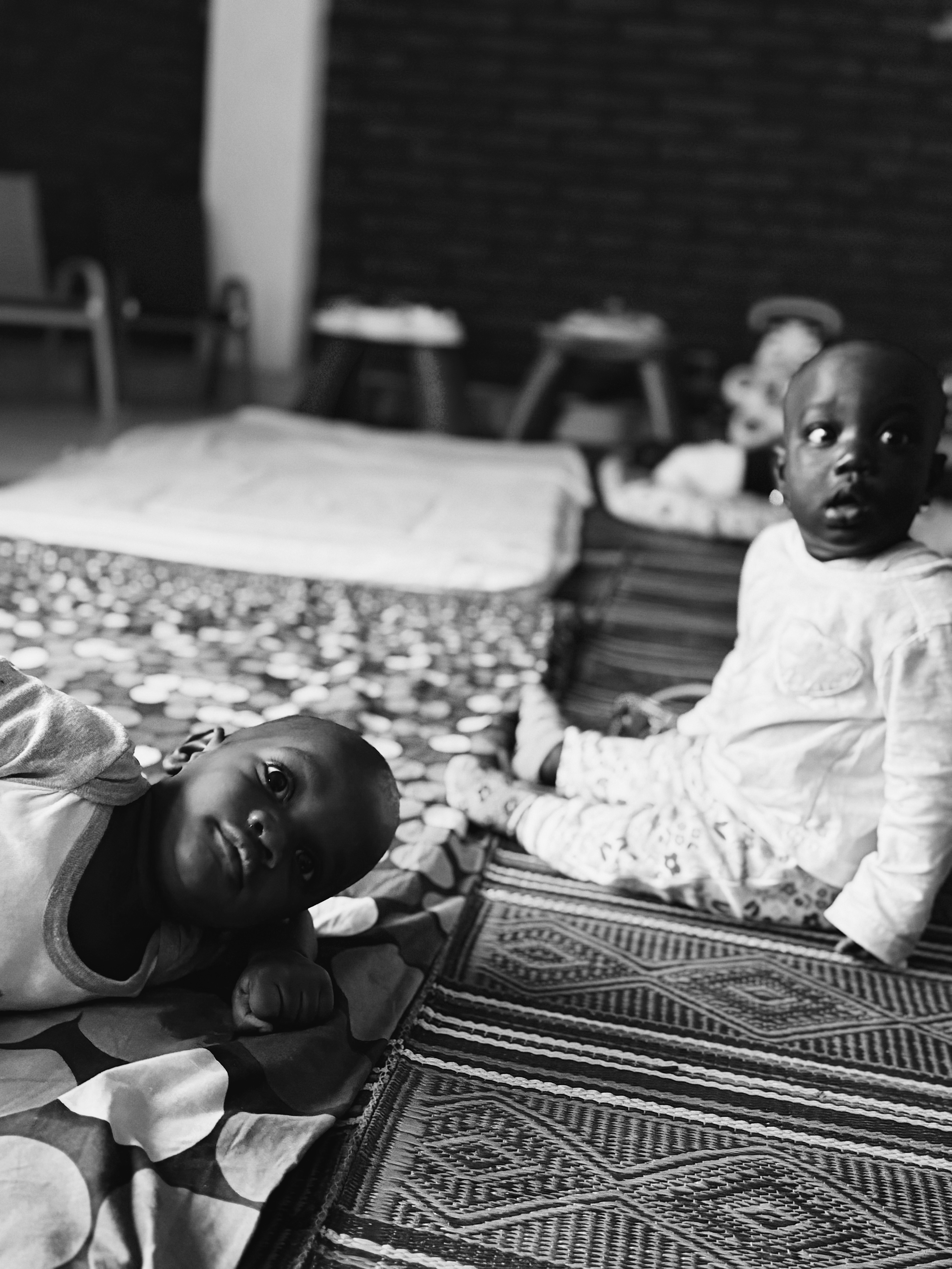 Let's help together La Maison Rose, campaign photo, 4 of 5