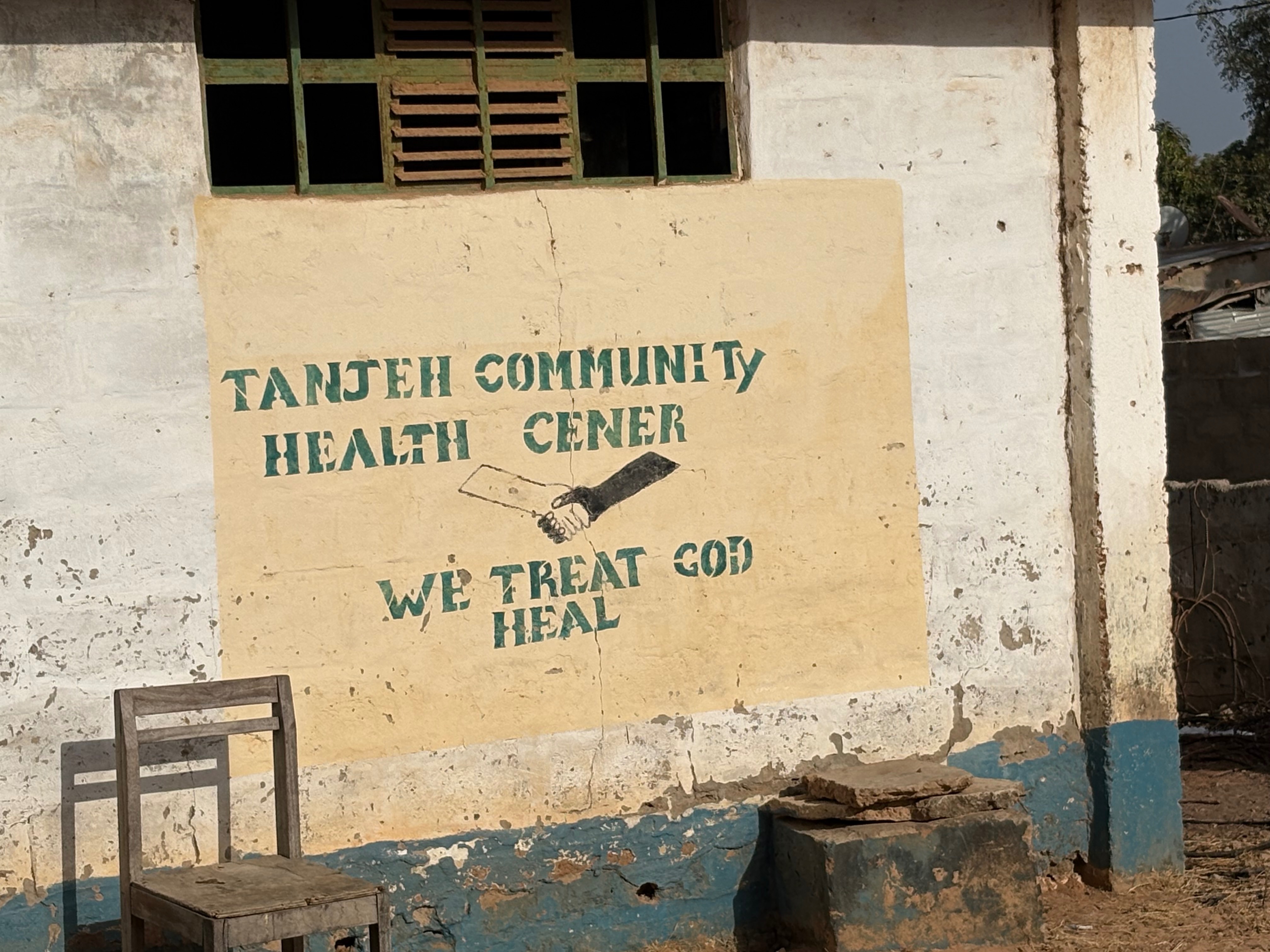 Toegang tot technologie, onderwijs &  ontwikkeling in Gambia campaign photo, 2 of 7