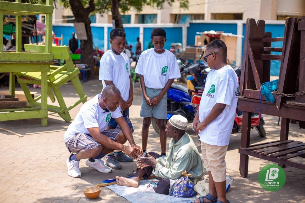 Lend a Hand: Help Less Privileged Children & Families campaign photo, 2 of 8