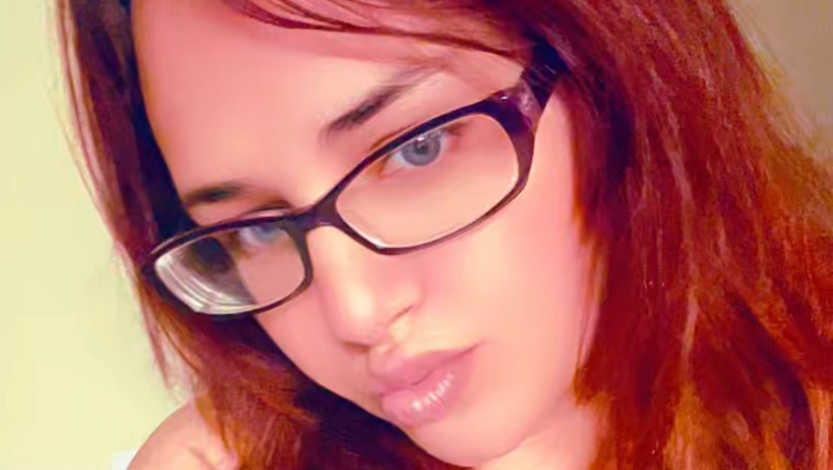 Help Us pay our behind rent please photo