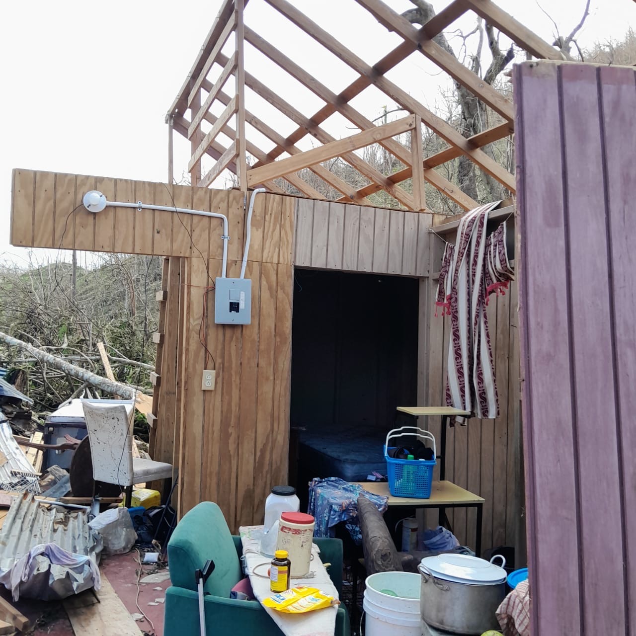 Help Delroy Restore His Life After the Hurricane campaign photo, 5 of 6
