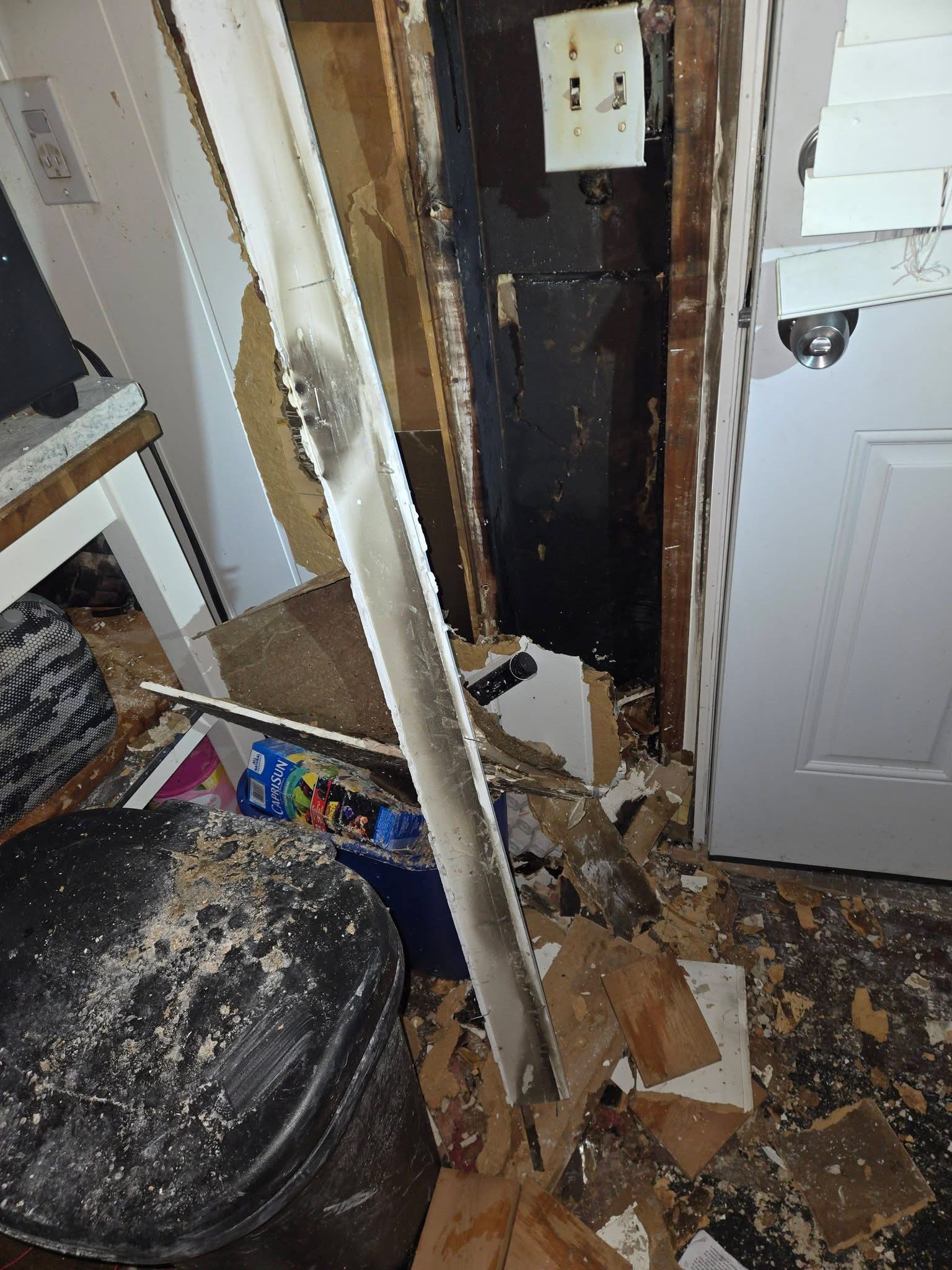 Support for a Family's Christmas After House Fire campaign photo, 4 of 8