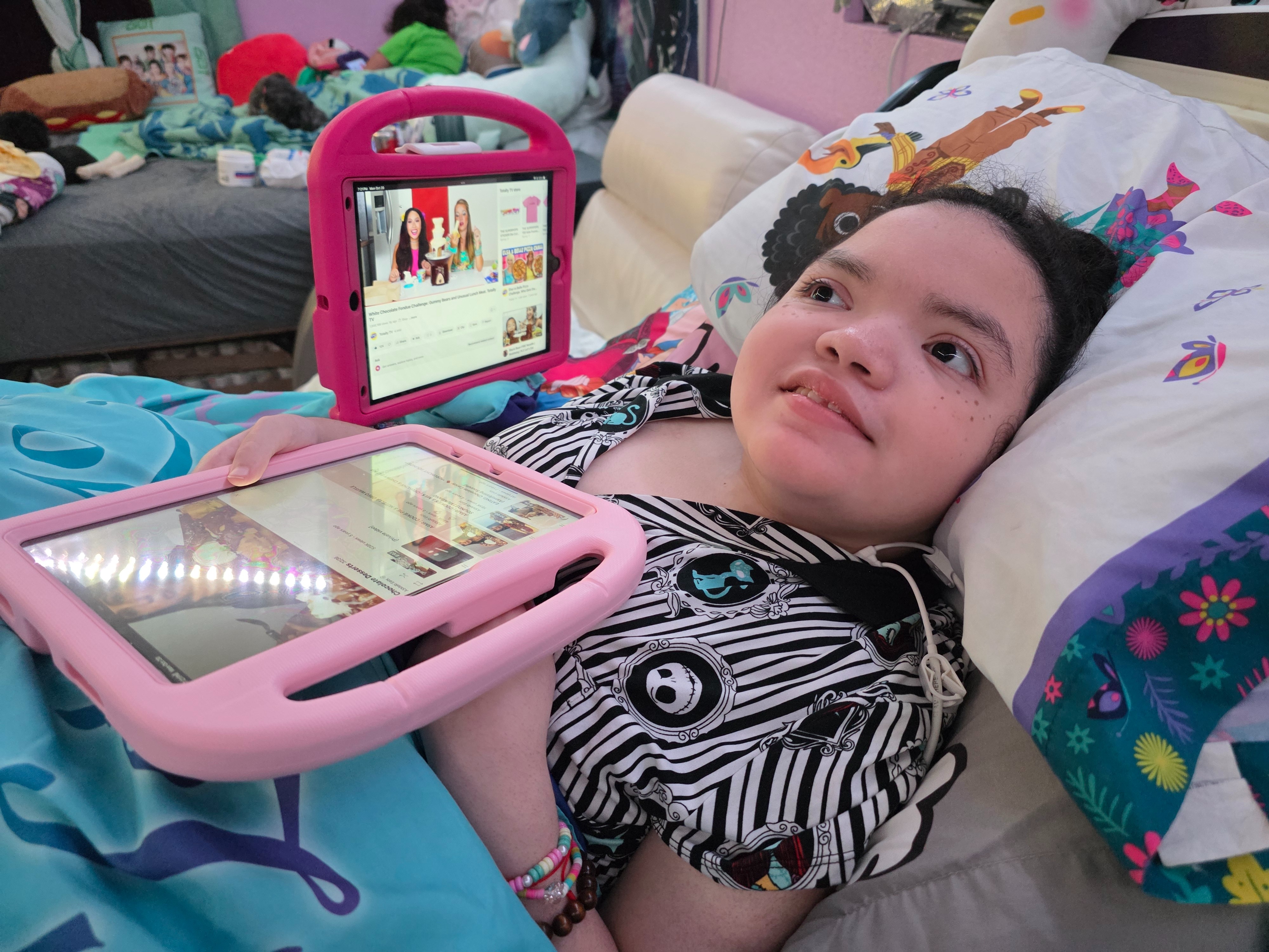 Help Celebrate Hayley’s Life & Support Our Mom campaign photo, 5 of 8