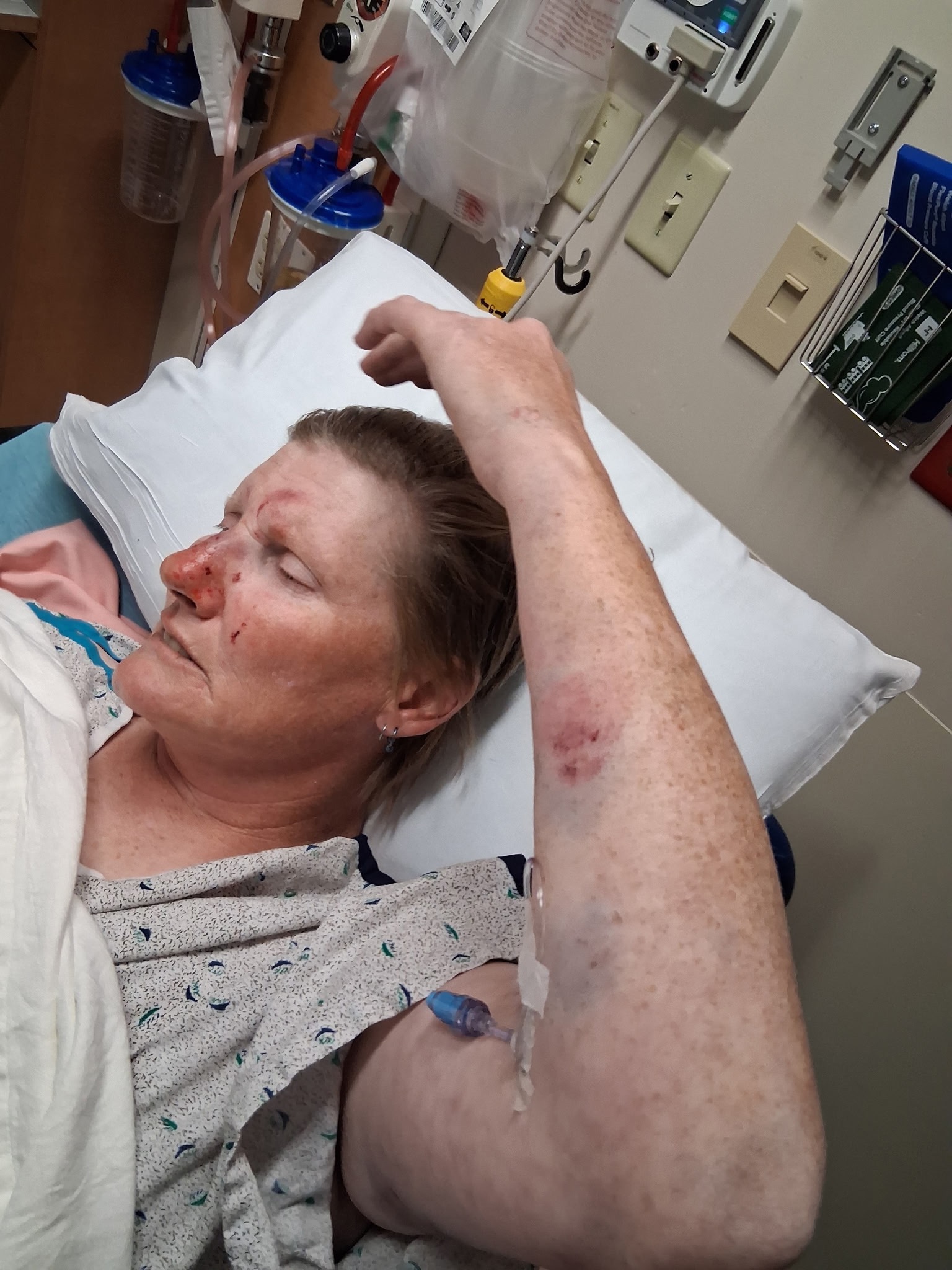 Support Sara Whiting’s Recovery After Accident campaign photo, 5 of 8