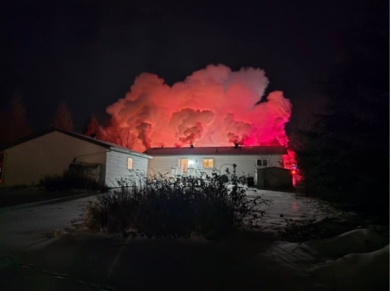 Supporting Joey & Bianca Sallos After a House Fire campaign photo, 2 of 4