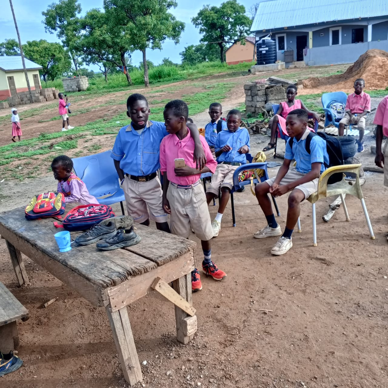 Schulmöbel & Lernmaterial für Kinder in Larabanga (Ghana) campaign photo, 5 of 7