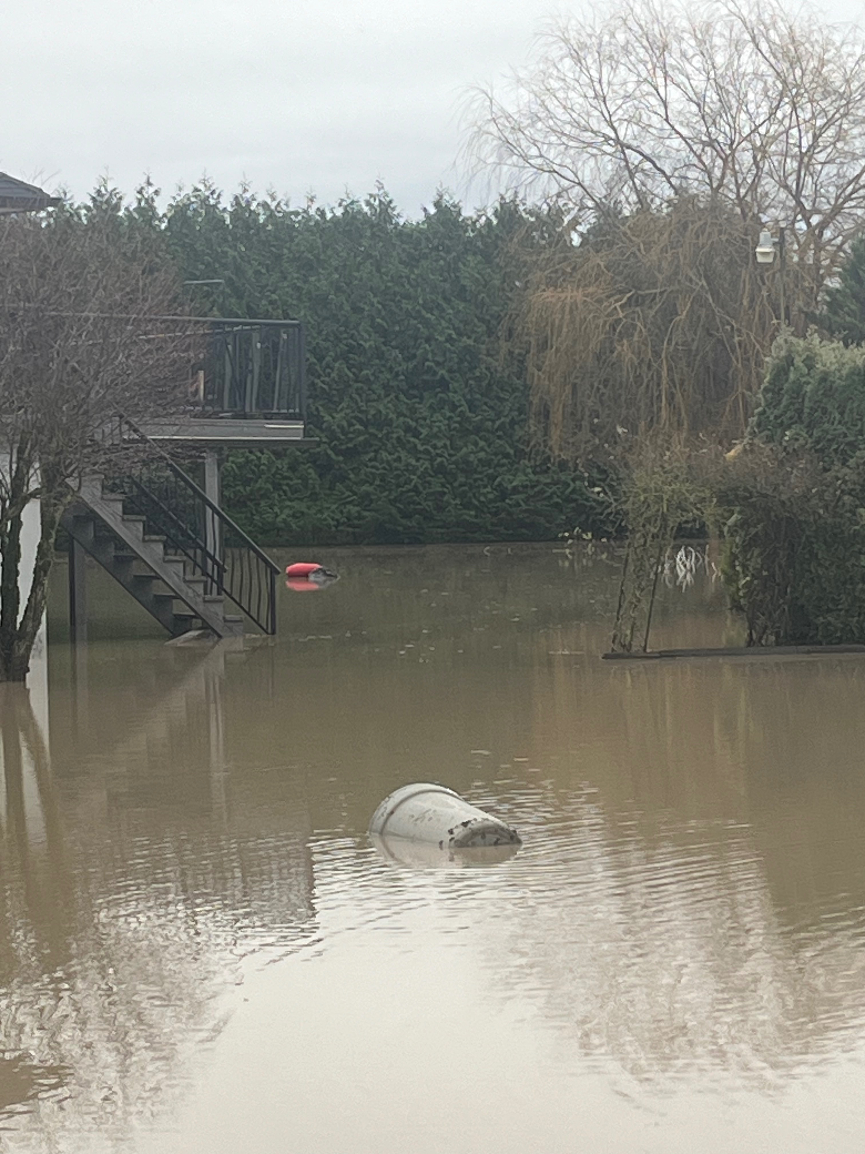Abby flood total loss -Daughter Emma, BF Issac and pets campaign photo, 7 of 8