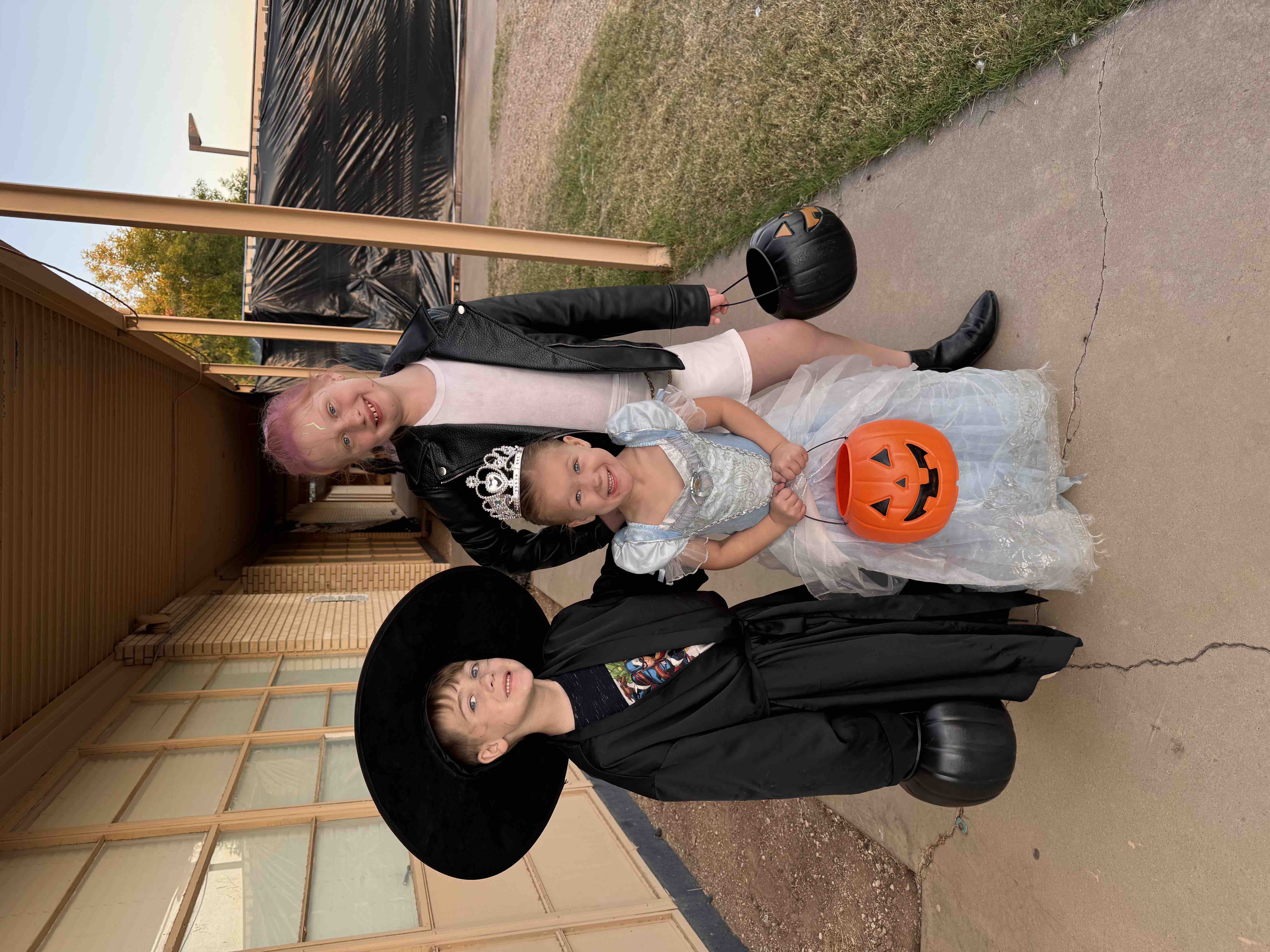 Help A Single Mom Of 4 Afford a Healthy Home campaign photo, 5 of 8