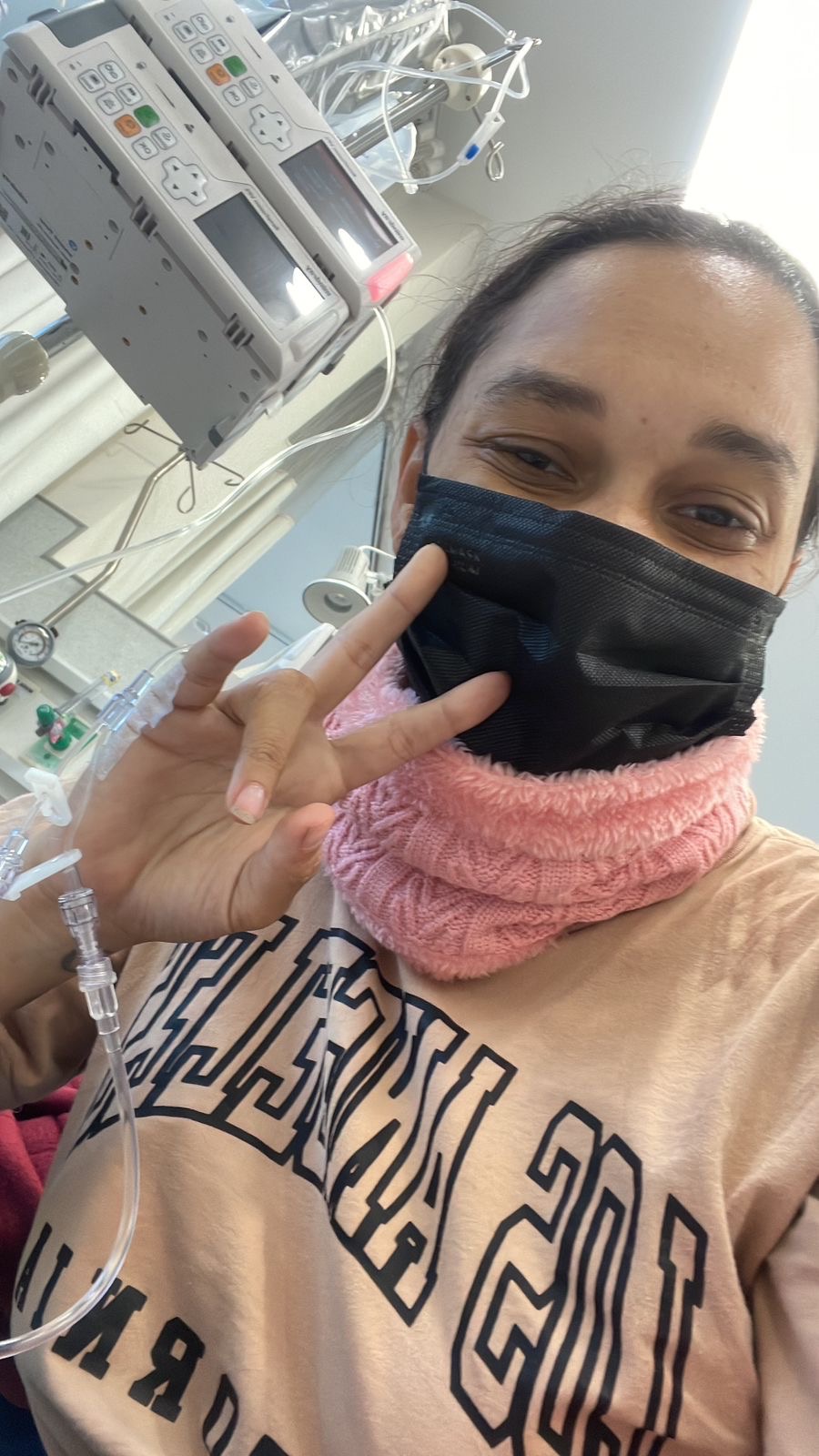 Ayuda para Arianna en su lucha contra el cancer campaign photo, 2 of 6