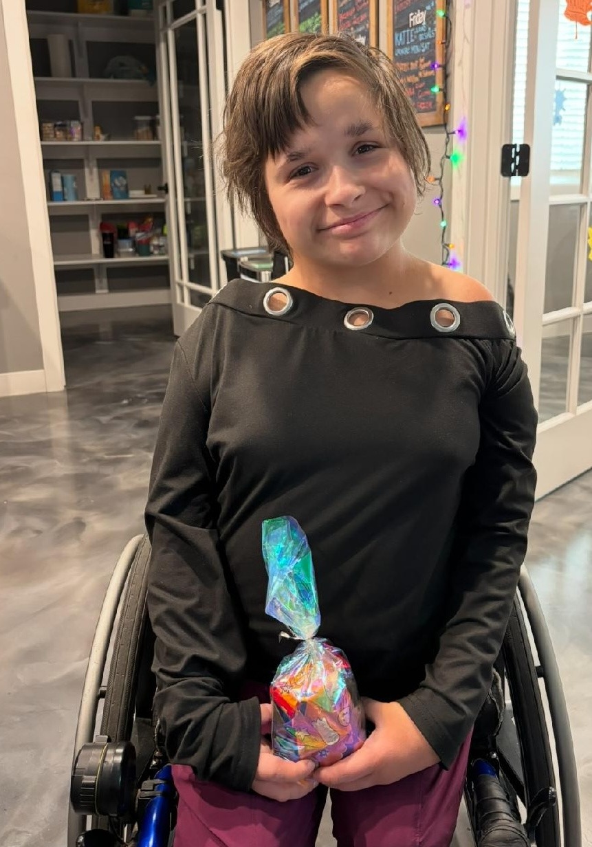 Maddy Needs Help with Housing Expenses campaign photo, 2 of 6