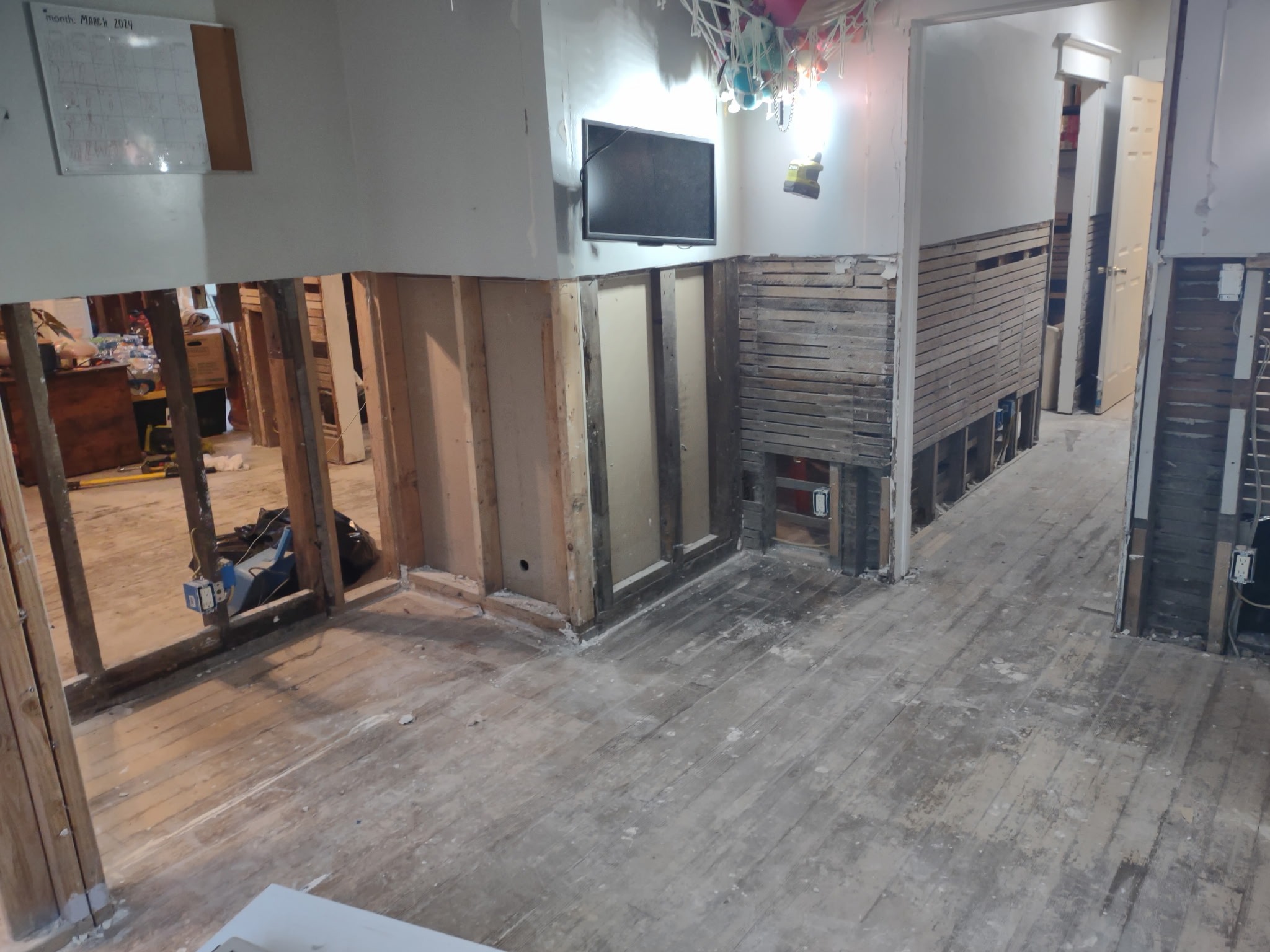 Help Ben, Jill and Family Recover from Flood Damage campaign photo, 4 of 7