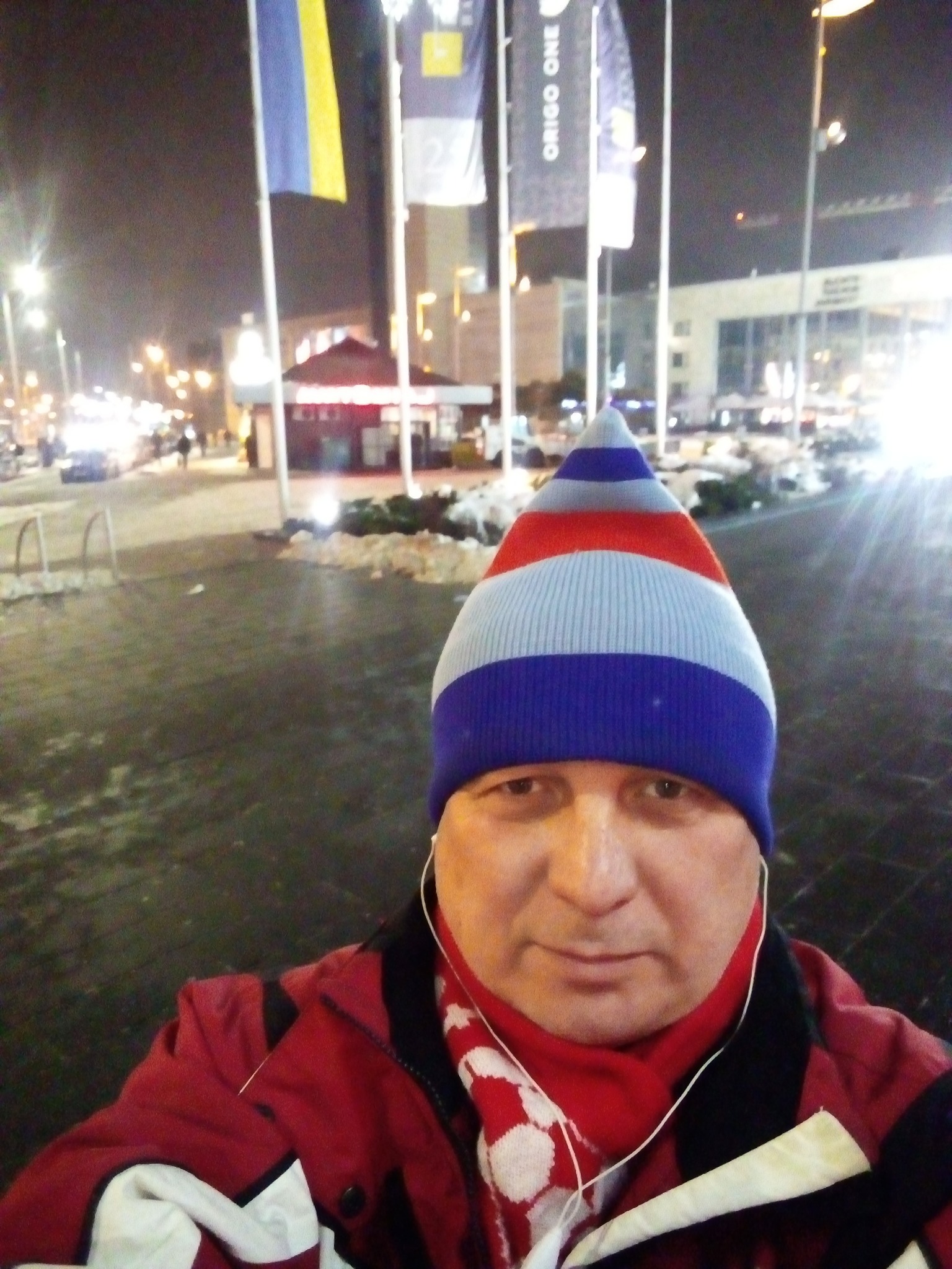 Vitaliy-in-Essen campaign photo, 2 of 7