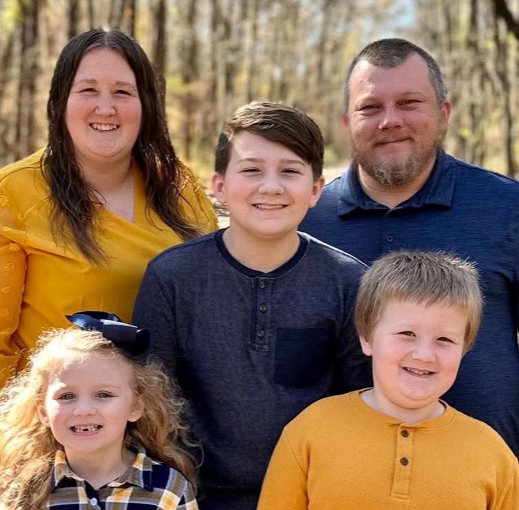 Support Shelton and Kids After Losing Danielle campaign photo, 2 of 4