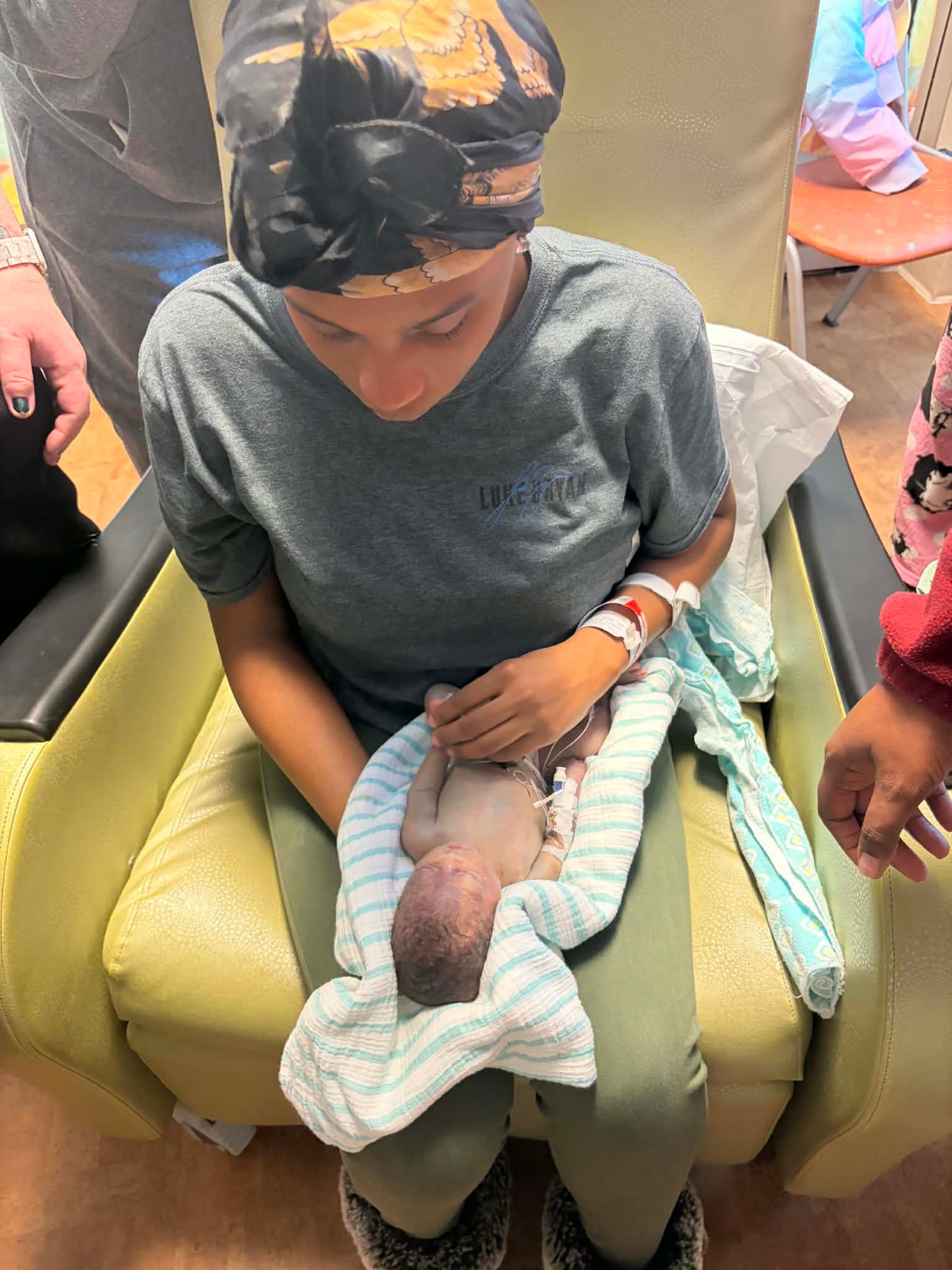 Support for Zileah After Loss of Baby Zi'mire campaign photo, 7 of 8