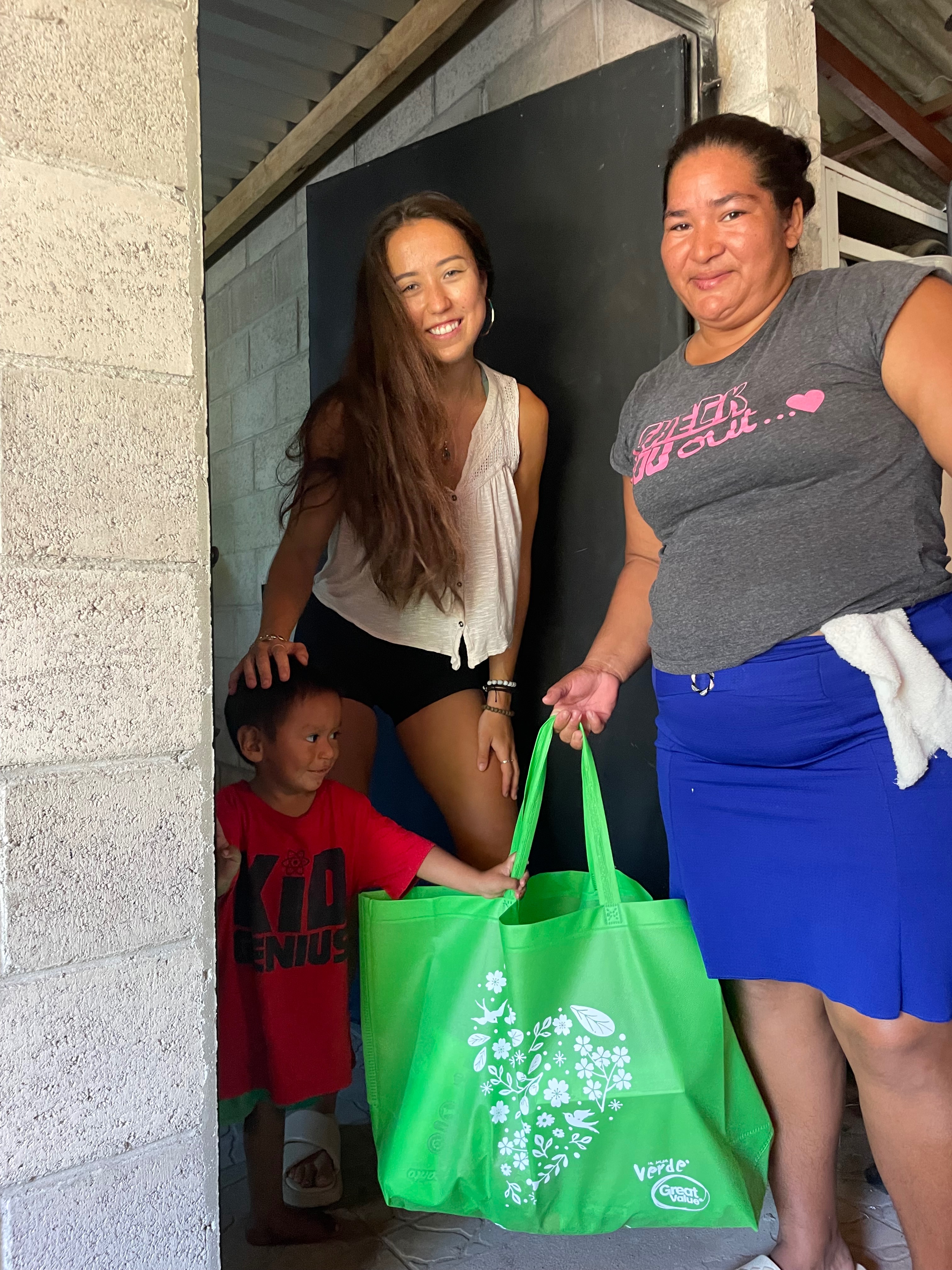 Help Mizata Families Start the Year with Dignity campaign photo, 5 of 7