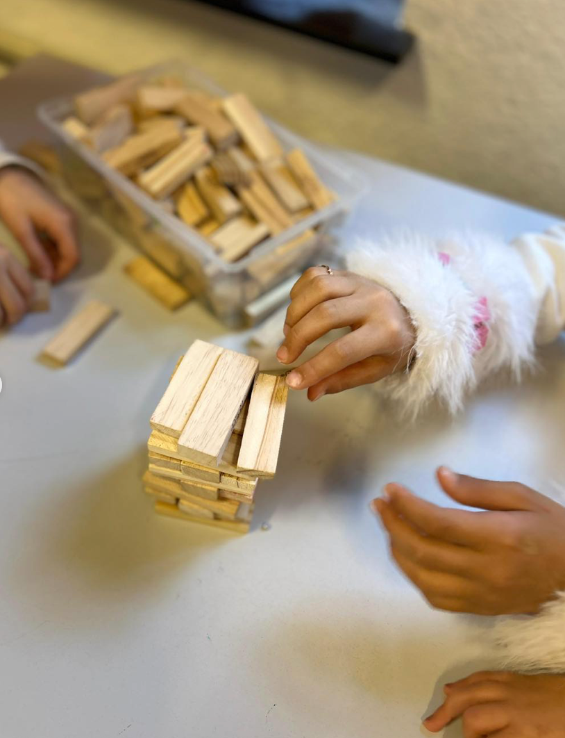 Speelgoed voor kinderen Fedasil campaign photo, 2 of 8