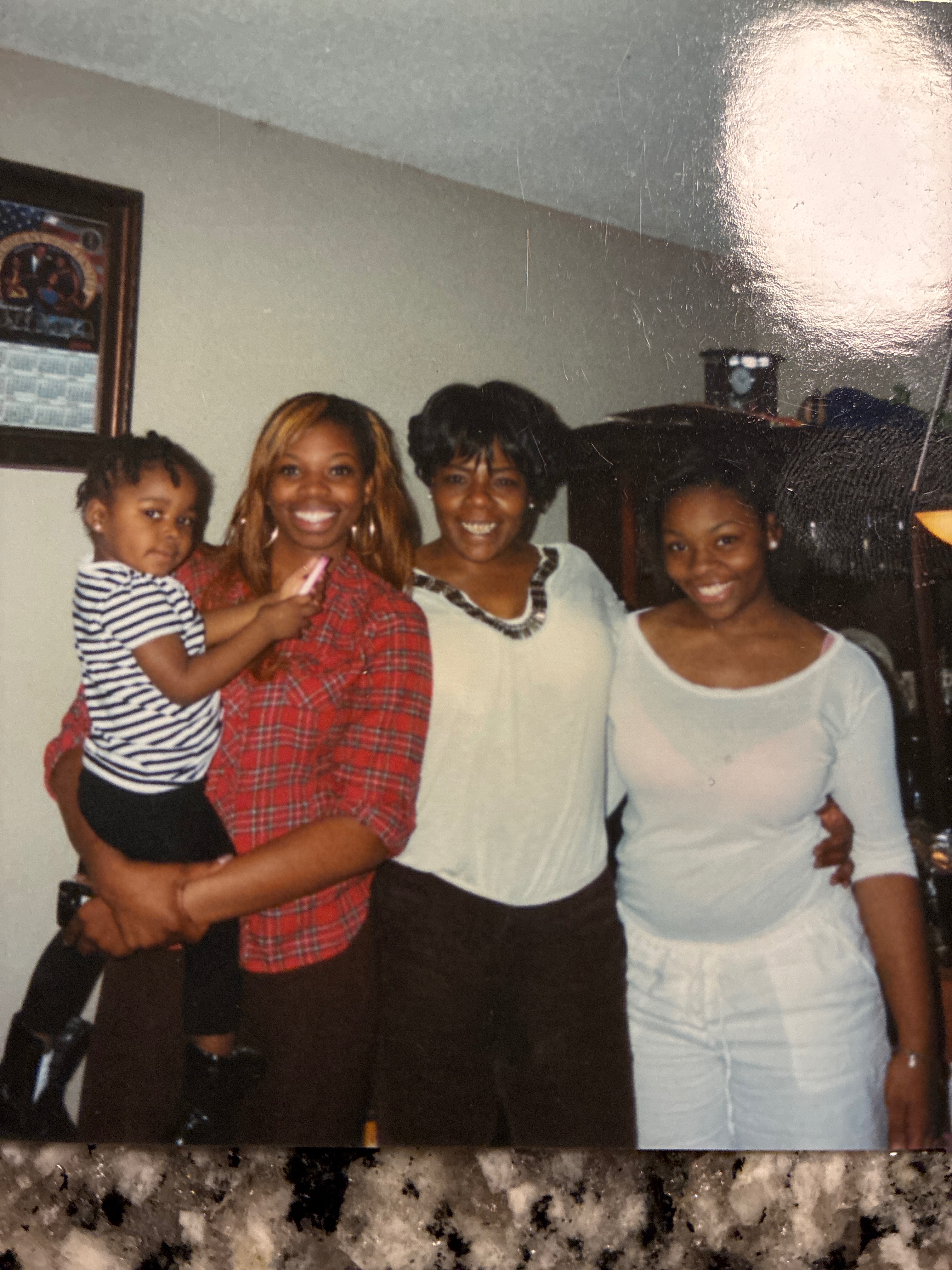 Help Honor My Mom’s Memory campaign photo, 2 of 5