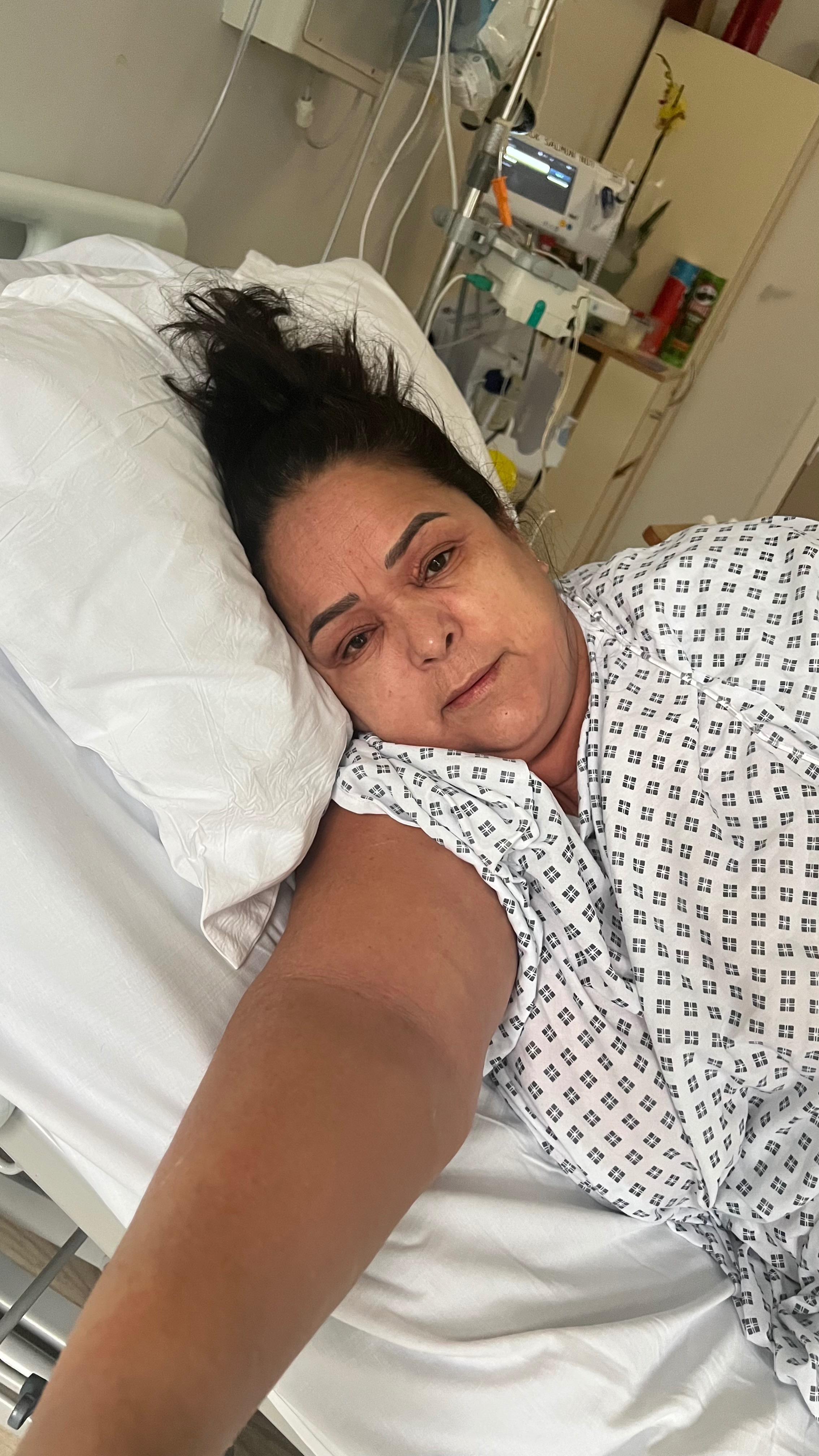 Northwick  Hospital Urgent Medical Help for Mailza  de Paula campaign photo, 2 of 7