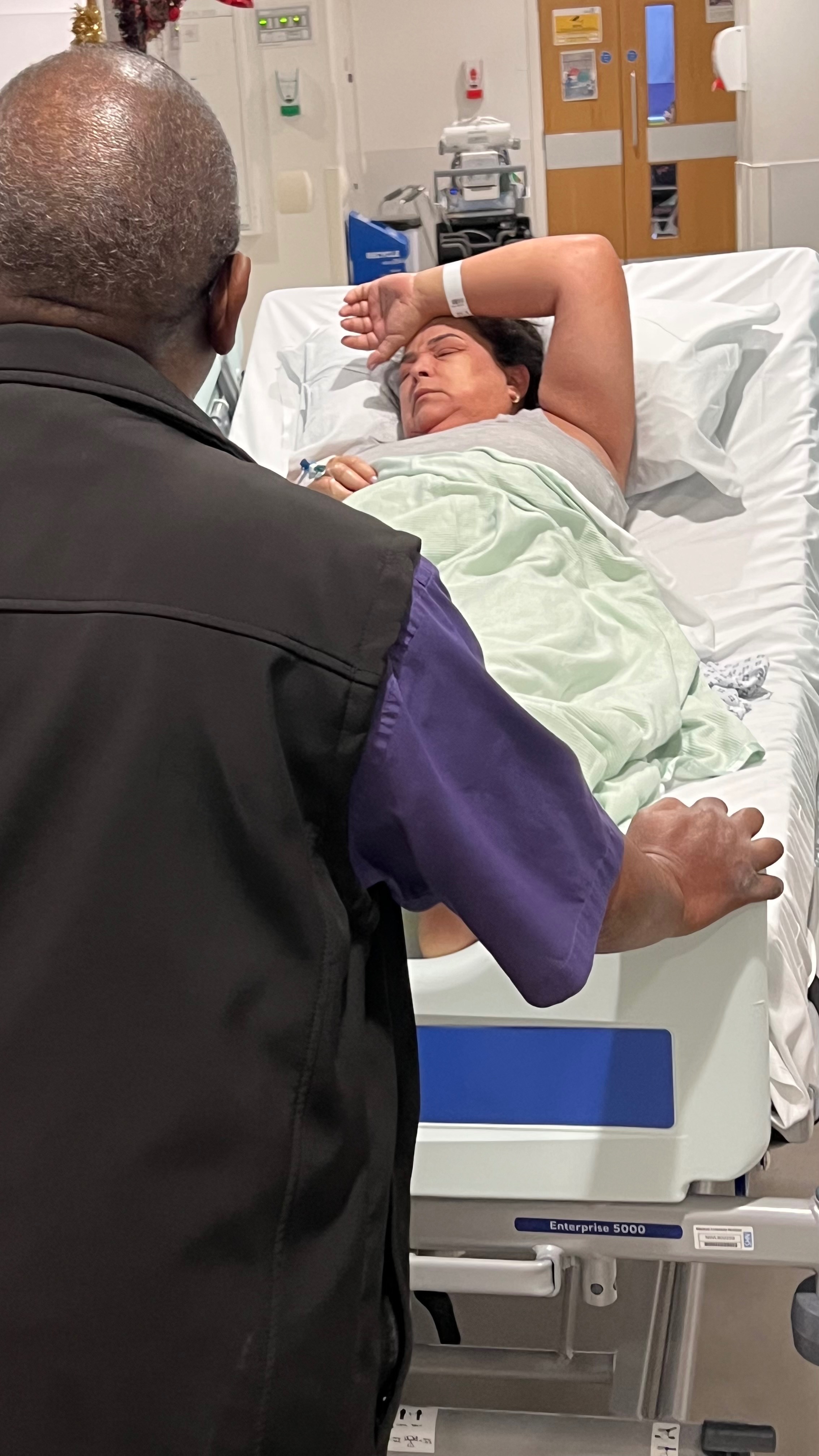 Northwick  Hospital Urgent Medical Help for Mailza  de Paula campaign photo, 5 of 7