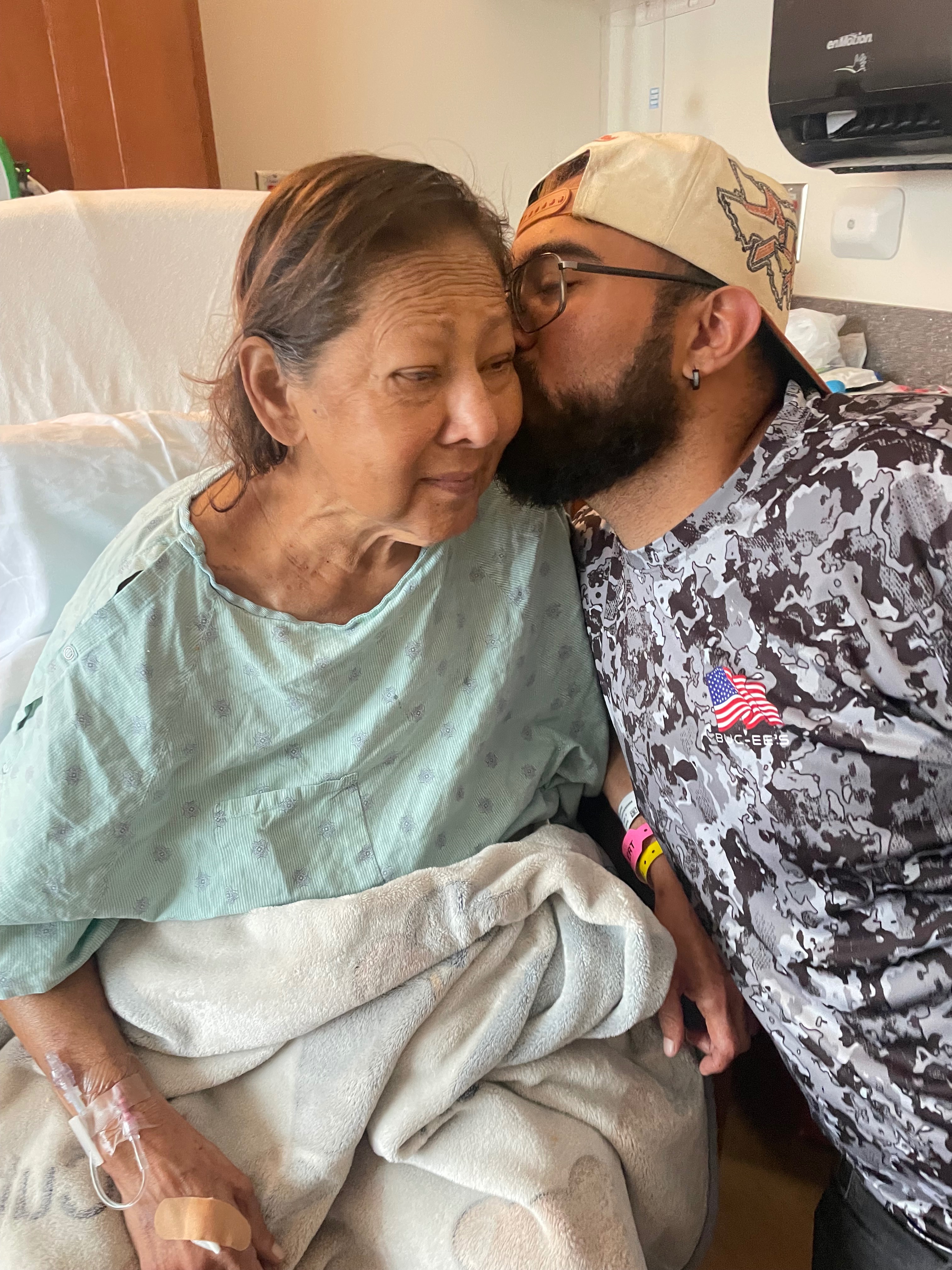 Support for Anabel Roldan’s Funeral Expenses campaign photo, 7 of 8