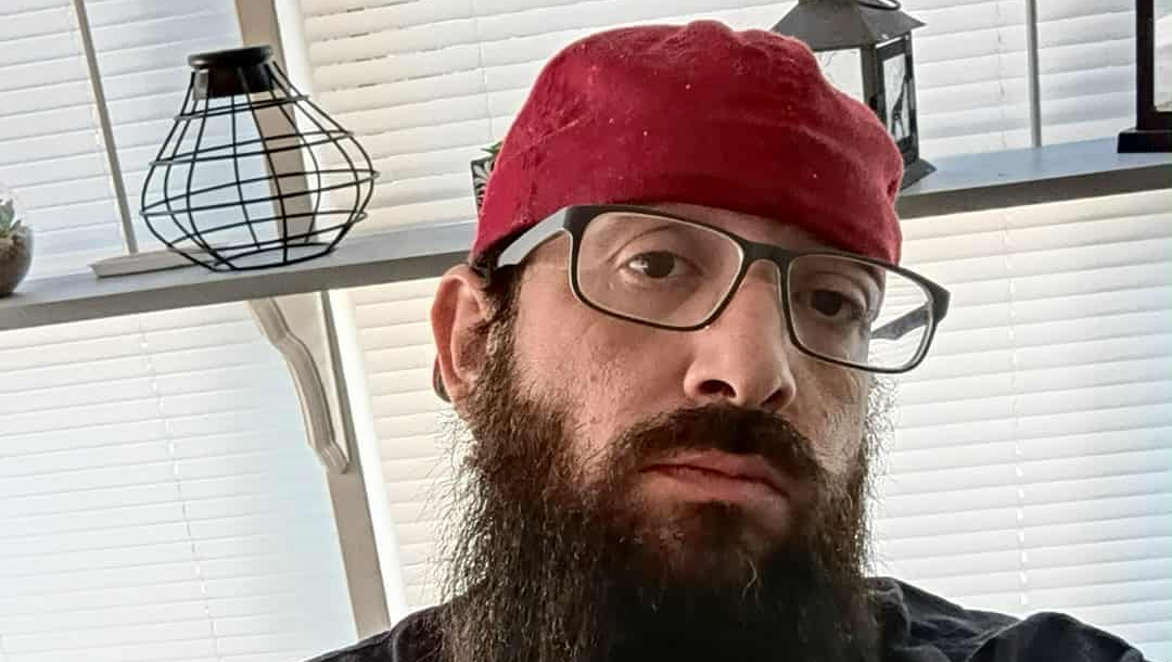 Help Cover Medical Bills for Knee Surgery Recovery