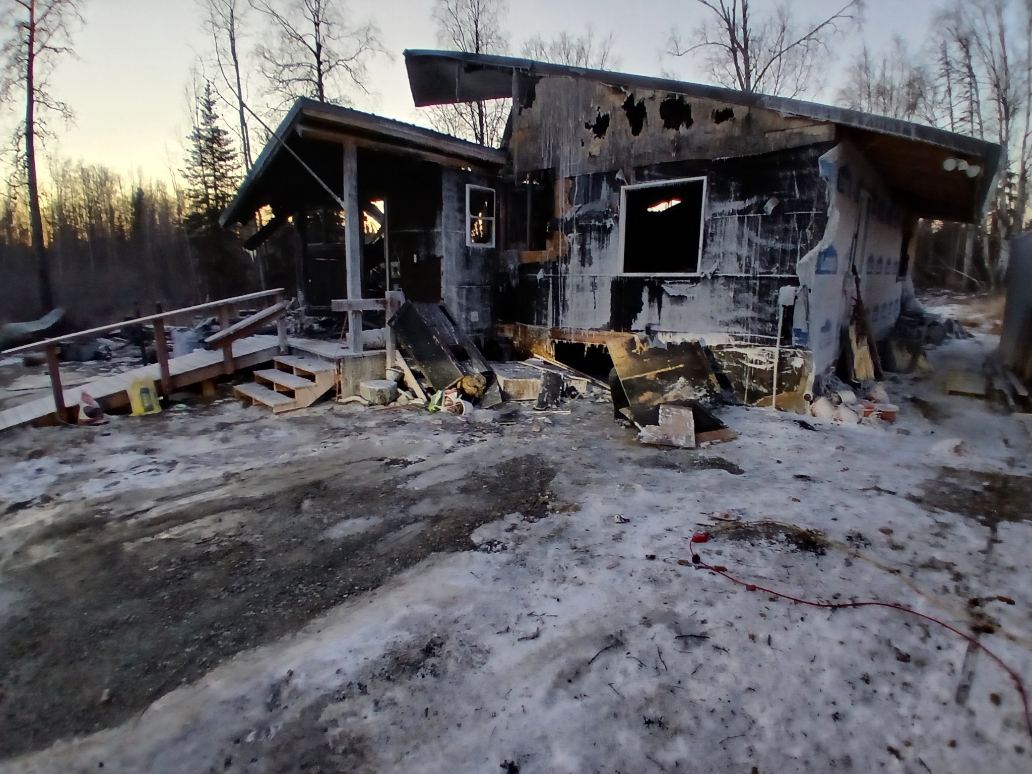 Help Lisa’s Family Recover from Christmas Fire campaign photo, 4 of 7