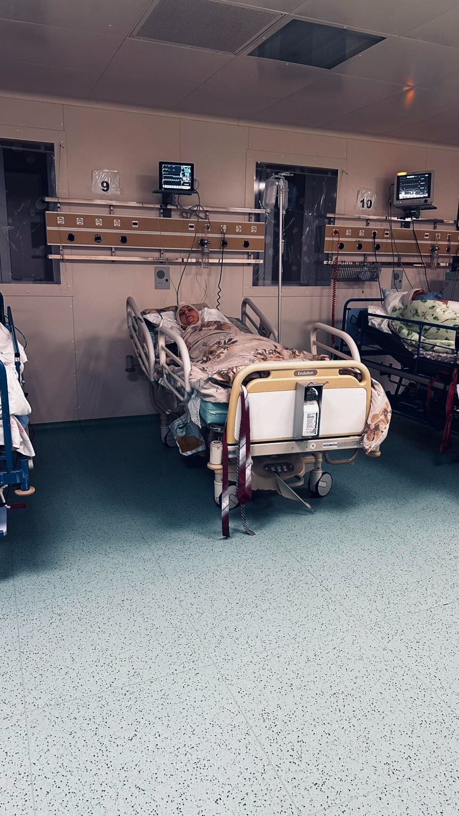Collection for brain surgery for Ivanchuk Oksana Vasylivna ( campaign photo, 6 of 8