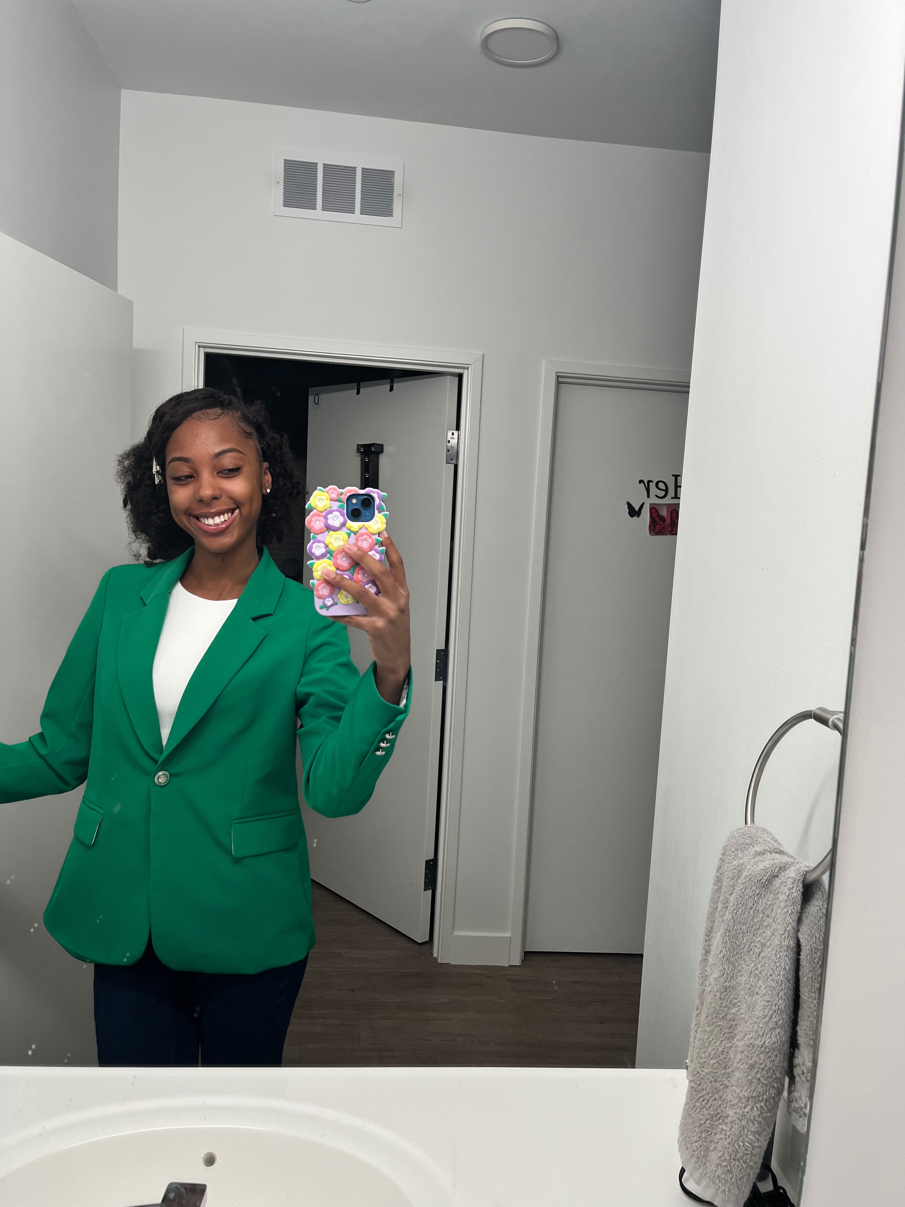 Help Iyonna Return to Eastern Michigan University campaign photo, 5 of 7