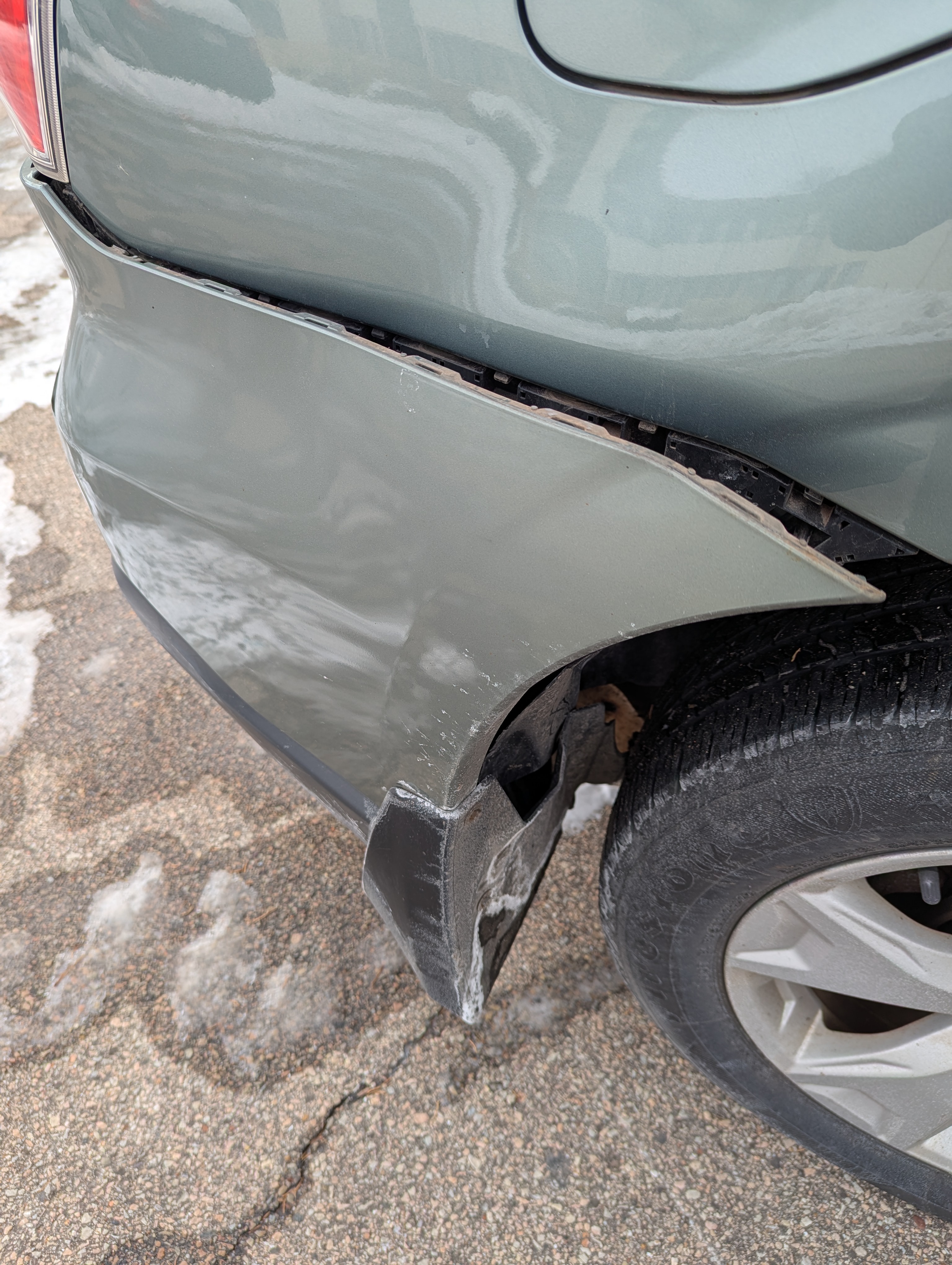 Help Kim fix her car after a hit and run campaign photo, 2 of 6
