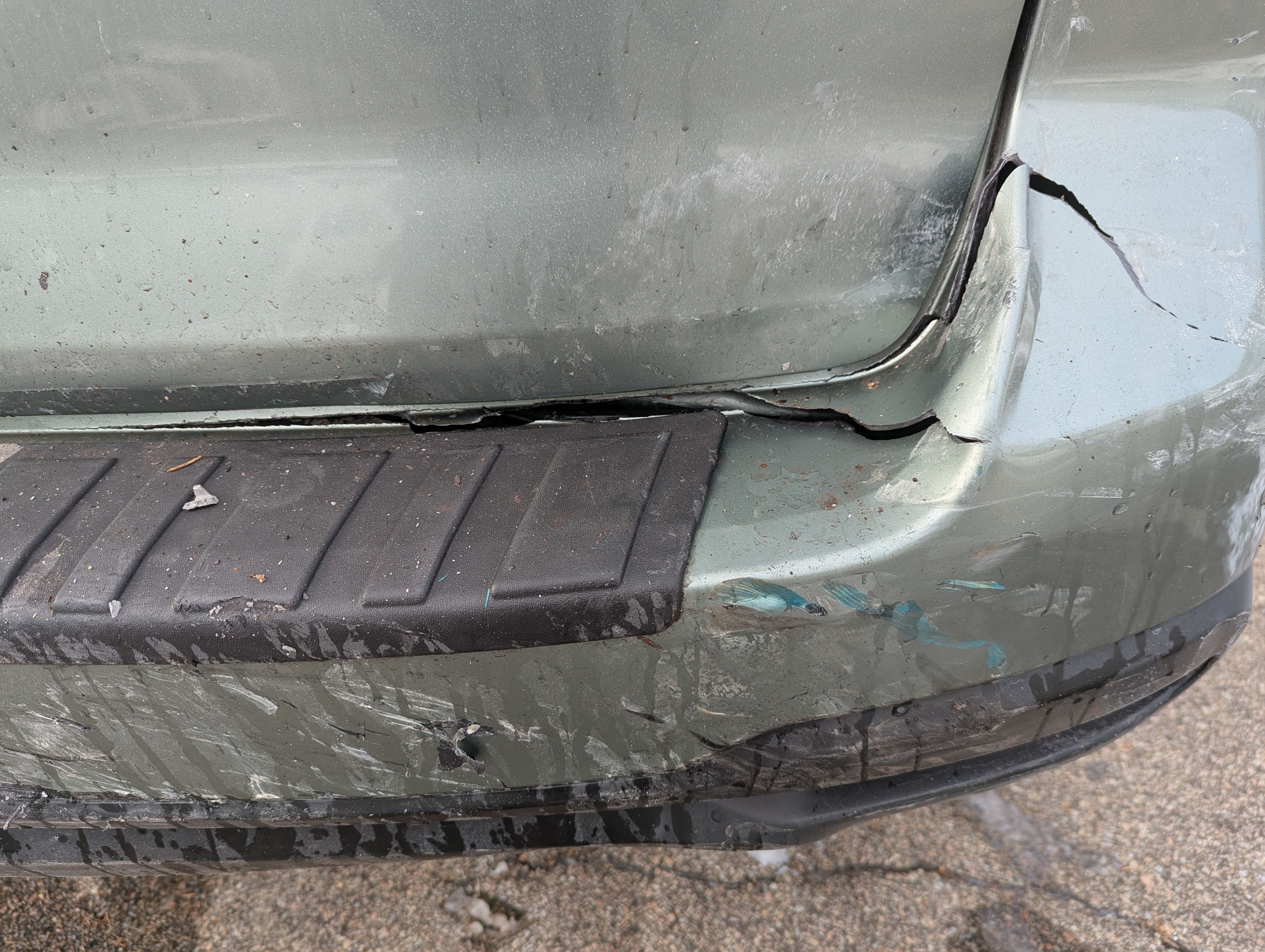 Help Kim fix her car after a hit and run campaign photo, 4 of 6